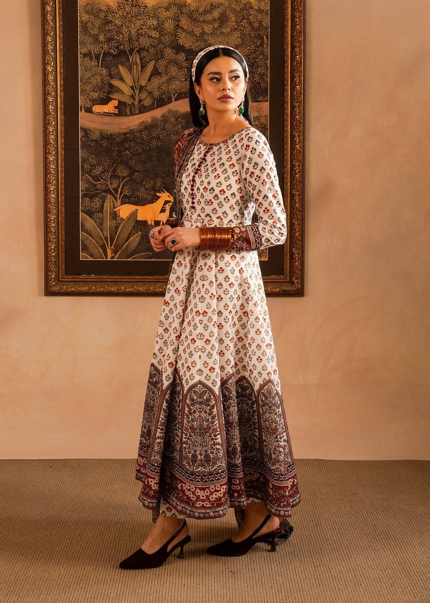 Maria Osama Khan | Retro Lawn 25 | Nair by Maria Faisal - Registered Vendor of : Maria Osama Khan - type : Ladies Clothes - 100% original wedding dresses