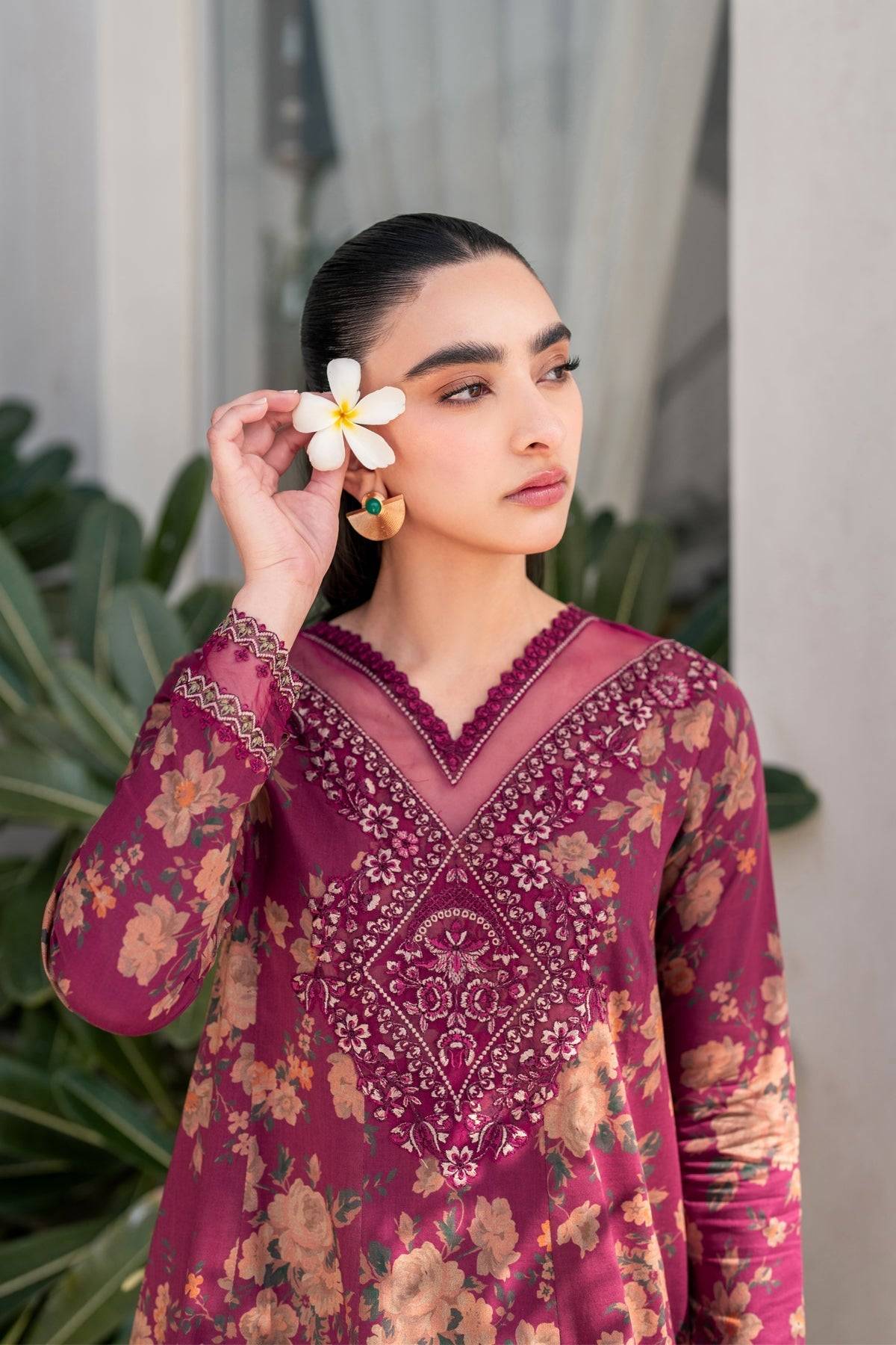 Xenia Formals | Summer Away 25 | SAYA by Maria Faisal - Registered Vendor of : Xenia Formals - type : Ladies Clothes - 100% original wedding dresses