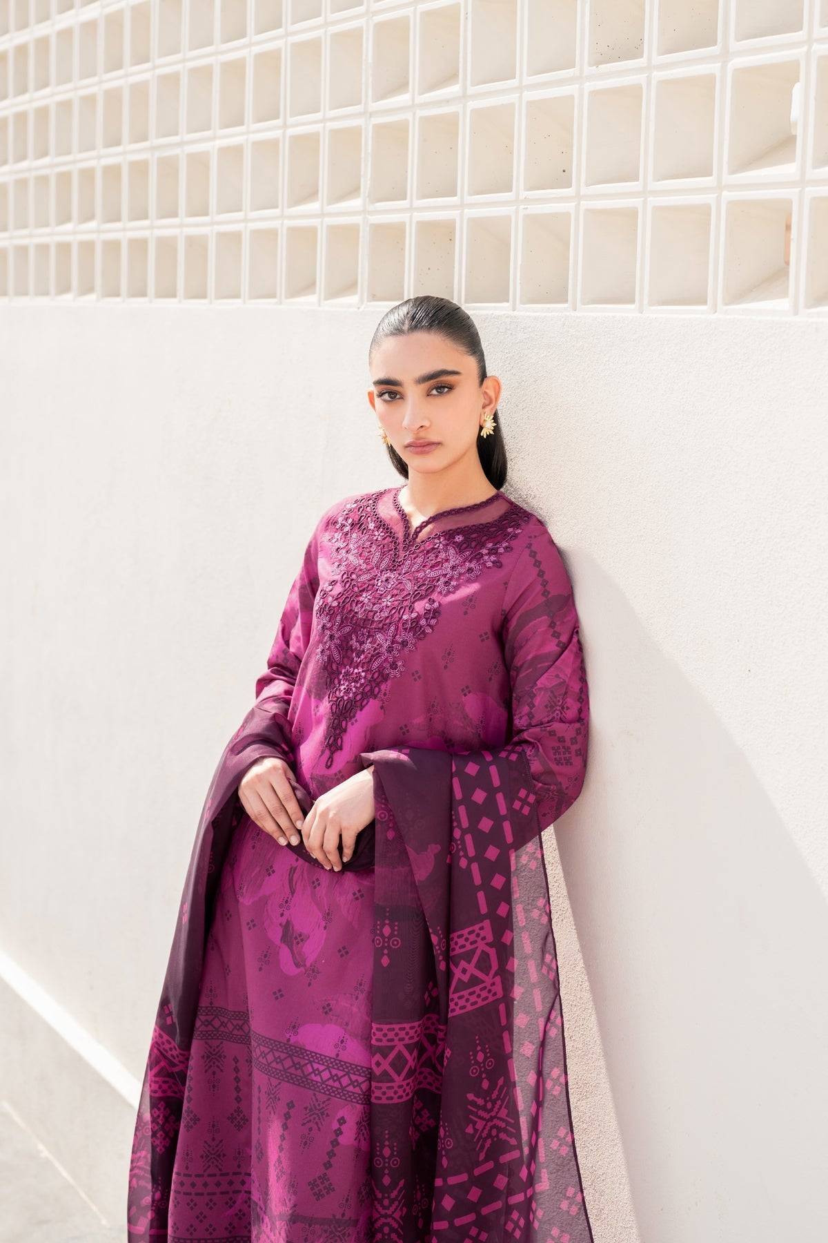 Xenia Formals | Summer Away 25 | BRICK-B by Maria Faisal - Registered Vendor of : Xenia Formals - type : Ladies Clothes - 100% original wedding dresses