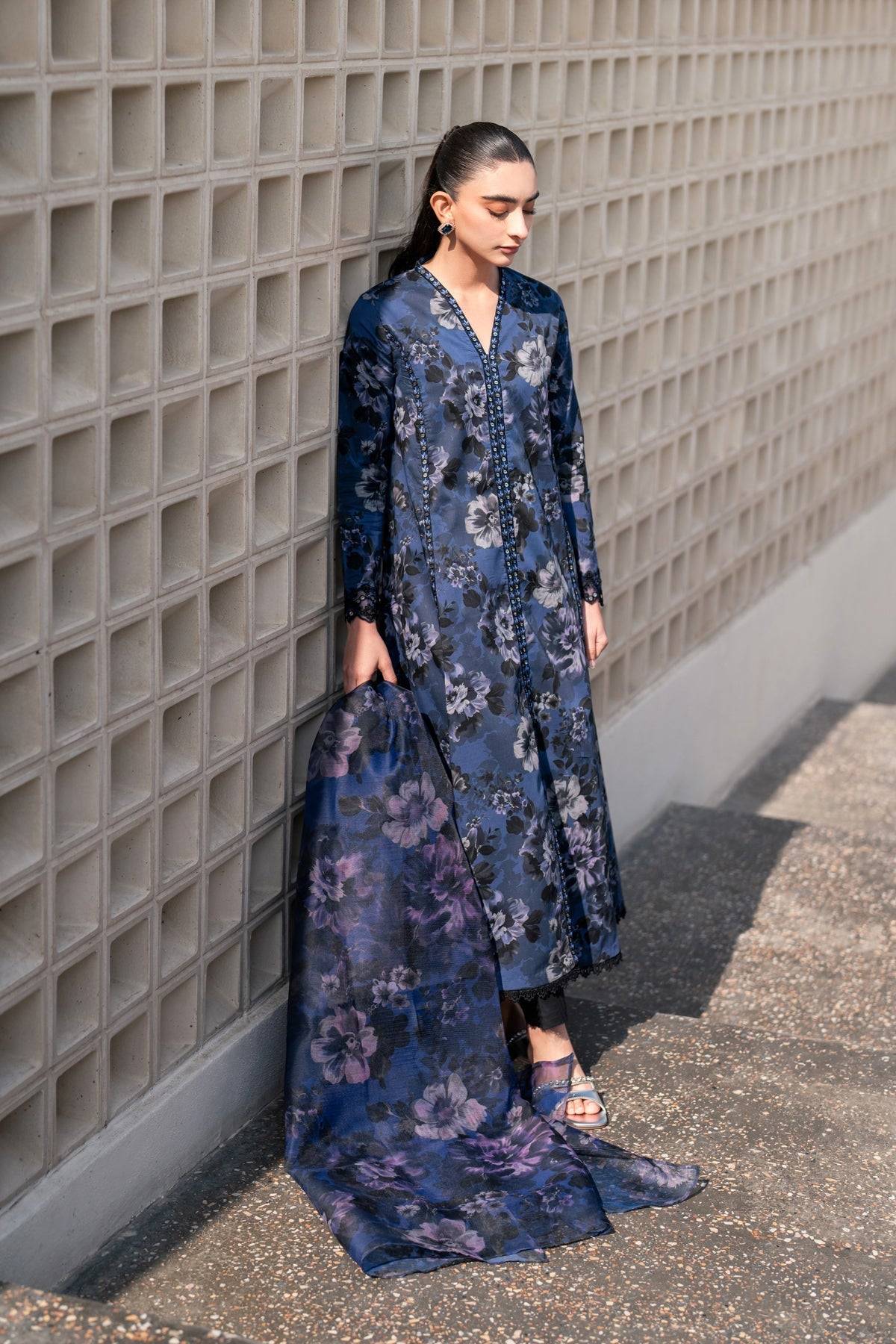 Xenia Formals | Summer Away 25 | REMAS by Maria Faisal - Registered Vendor of : Xenia Formals - type : Ladies Clothes - 100% original wedding dresses