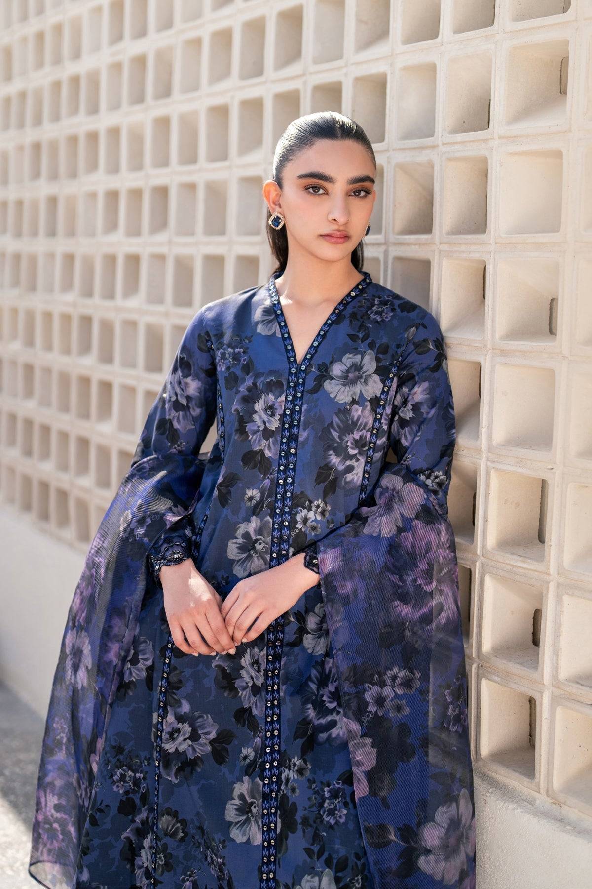 Xenia Formals | Summer Away 25 | REMAS by Maria Faisal - Registered Vendor of : Xenia Formals - type : Ladies Clothes - 100% original wedding dresses