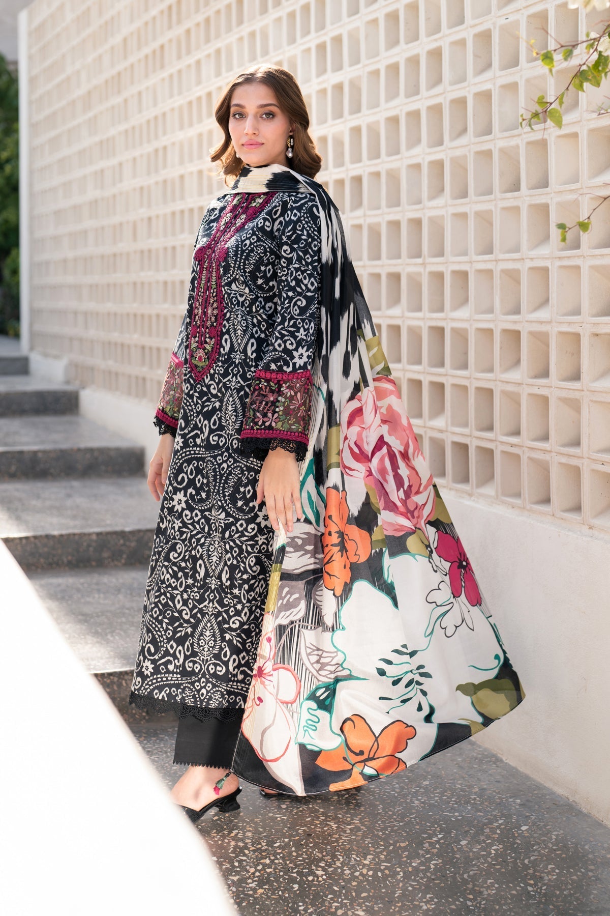 Xenia Formals | Summer Away 25 | HYELIN by Maria Faisal - Registered Vendor of : Xenia Formals - type : Ladies Clothes - 100% original wedding dresses