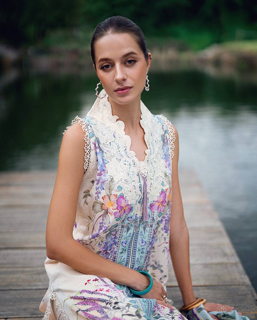 Roheenaz | Garden Veal Printed Lawn 25 | Bloom Glimmer by Maria Faisal - Registered Vendor of : Roheenaz - type : Ladies Clothes - 100% original wedding dresses