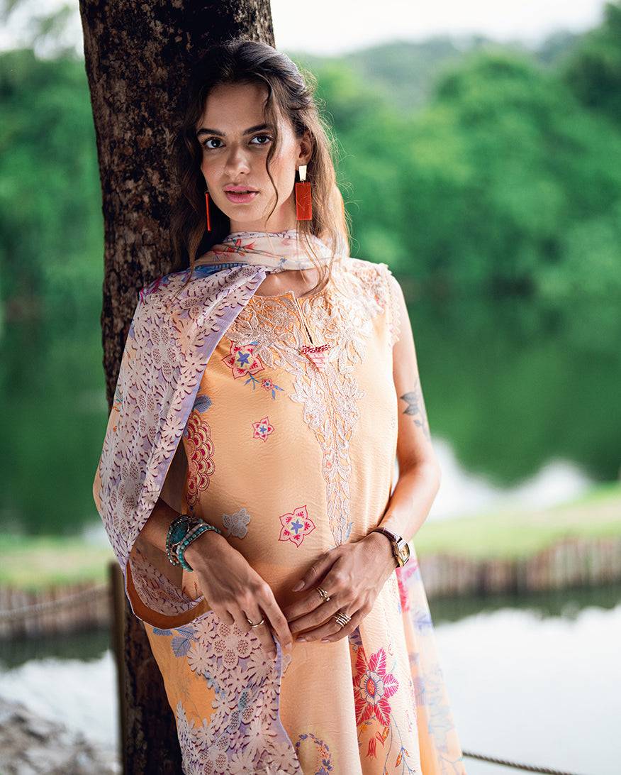 Roheenaz | Garden Veal Printed Lawn 25 | Coral Whim by Maria Faisal - Registered Vendor of : Roheenaz - type : Ladies Clothes - 100% original wedding dresses