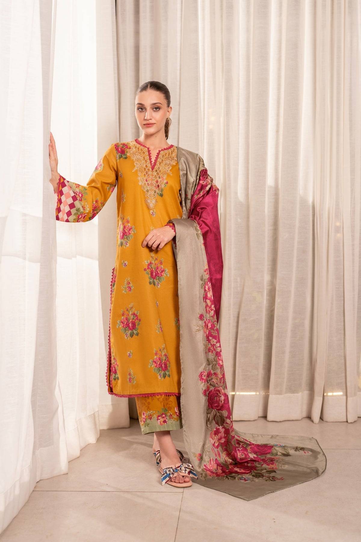 Xenia Formals | Summer Away 25 | SALLY-B by Maria Faisal - Registered Vendor of : Xenia Formals - type : Ladies Clothes - 100% original wedding dresses