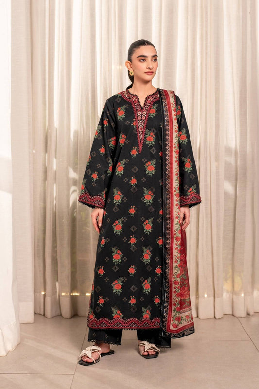 Xenia Formals | Summer Away 25 | PIXIE by Maria Faisal - Registered Vendor of : Xenia Formals - type : Ladies Clothes - 100% original wedding dresses