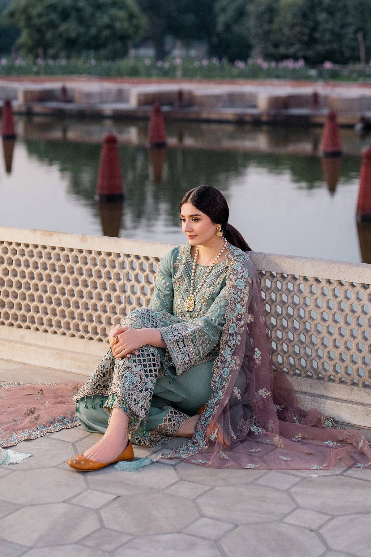 Imrozia Premium | Meeras Luxury Eid 25 | I-221 ZAMURD by Maria Faisal - Registered Vendor of : Imrozia Premium - type : Ladies Clothes - 100% original wedding dresses