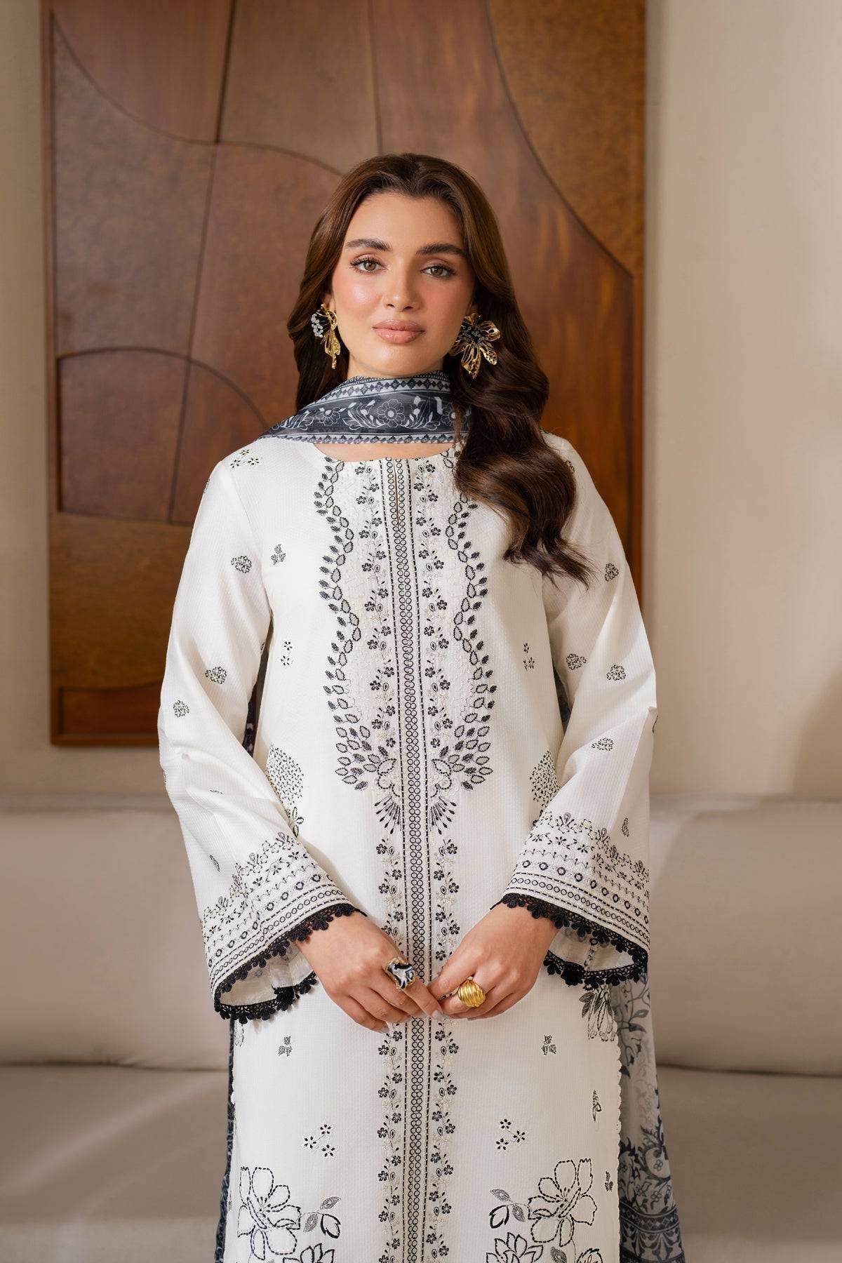 Xenia Formals | Summer Away 25 | TAWI by Maria Faisal - Registered Vendor of : Xenia Formals - type : Ladies Clothes - 100% original wedding dresses