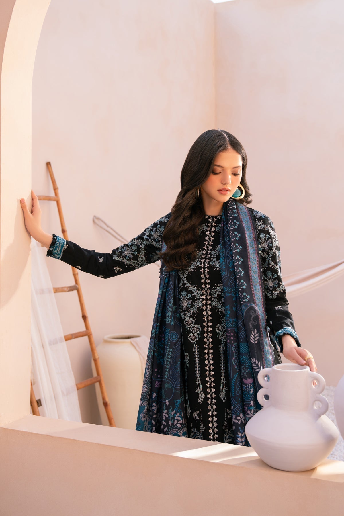 SANIAH – authentic Pakistani dress from the Rang e Khizan collection for women in the UK