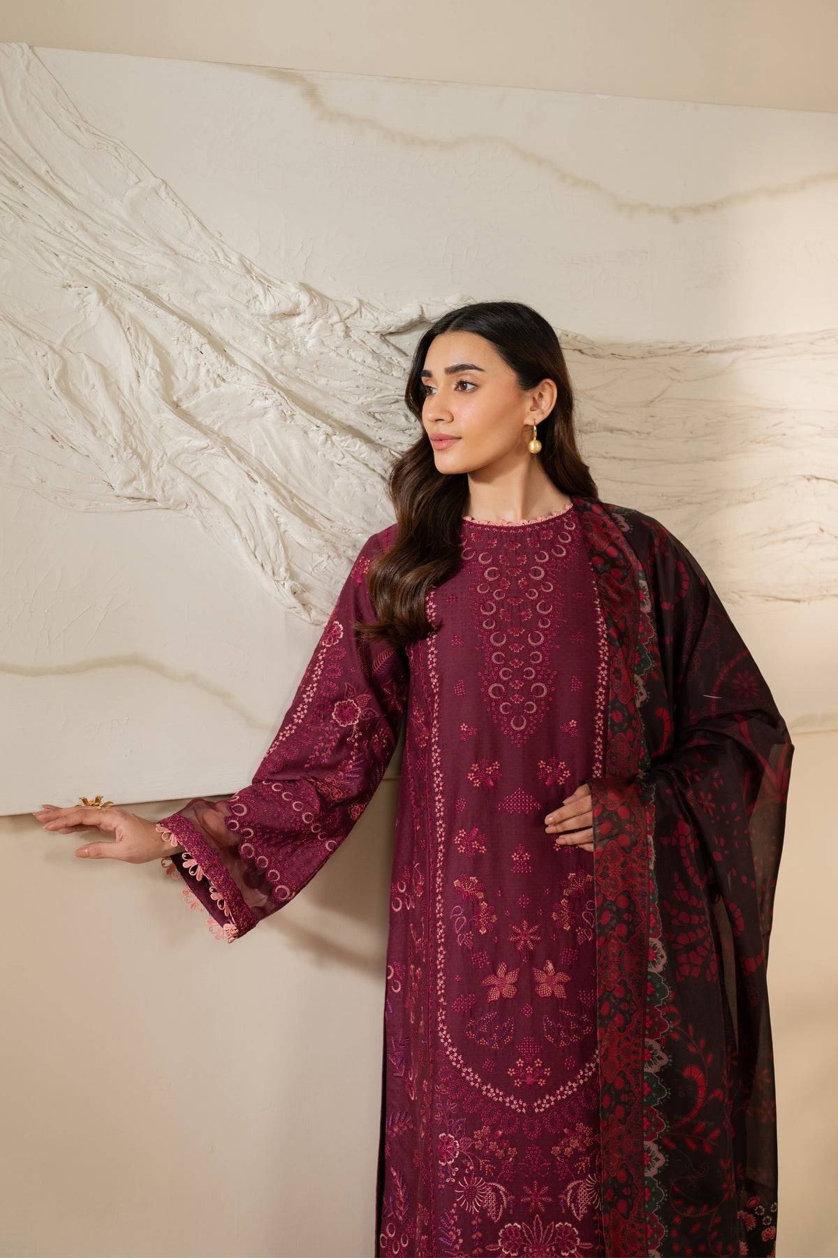 Xenia Formals | Summer Away 25 | CRIMSON by Maria Faisal - Registered Vendor of : Xenia Formals - type : Ladies Clothes - 100% original wedding dresses