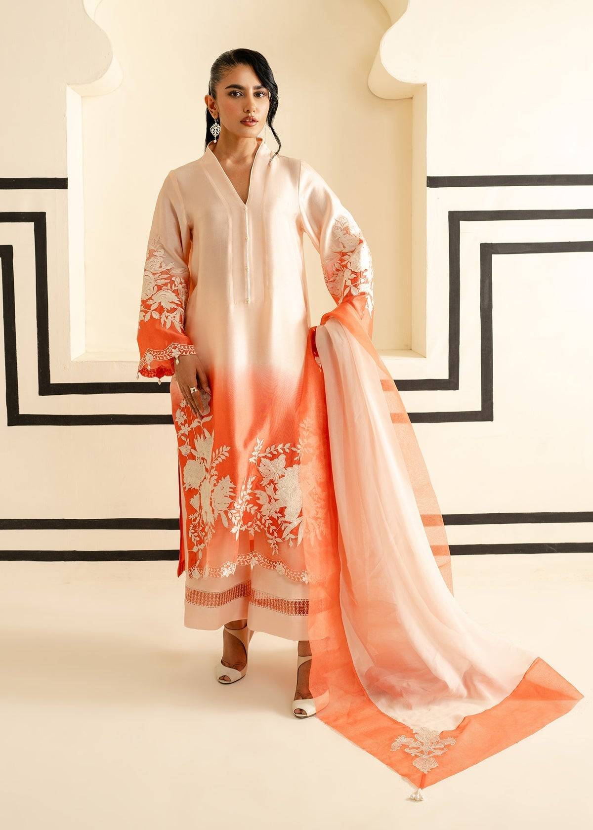 Mahgul | Nooreh Luxe | Ombré Coral by Maria Faisal - Registered Vendor of : Mahgul - type : Ladies Clothes - 100% original wedding dresses