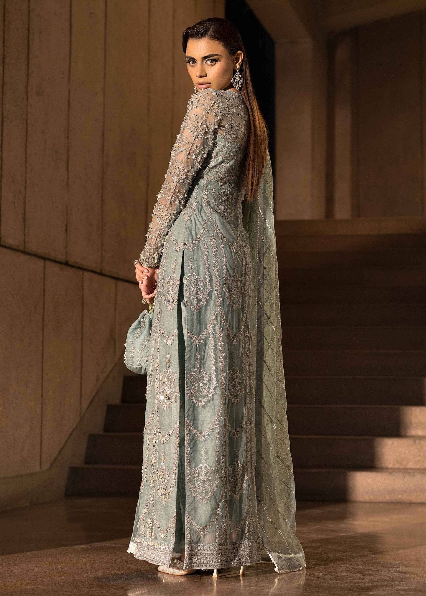 Mahum Asad | Dream a Little Dream of Me | Trap by Maria Faisal - Registered Vendor of : Mahum Asad - type : Ladies Clothes - 100% original wedding dresses