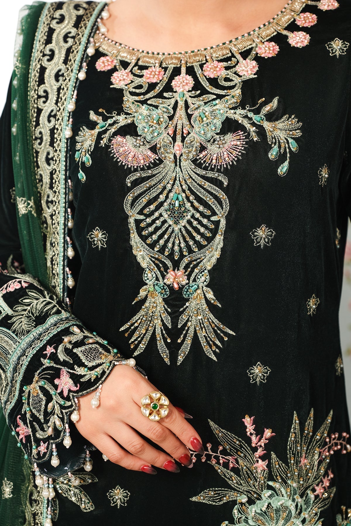 Raeesa Premium | Sheen Luxury Velvet | Talia - Ladies Clothes - Maria Faisal