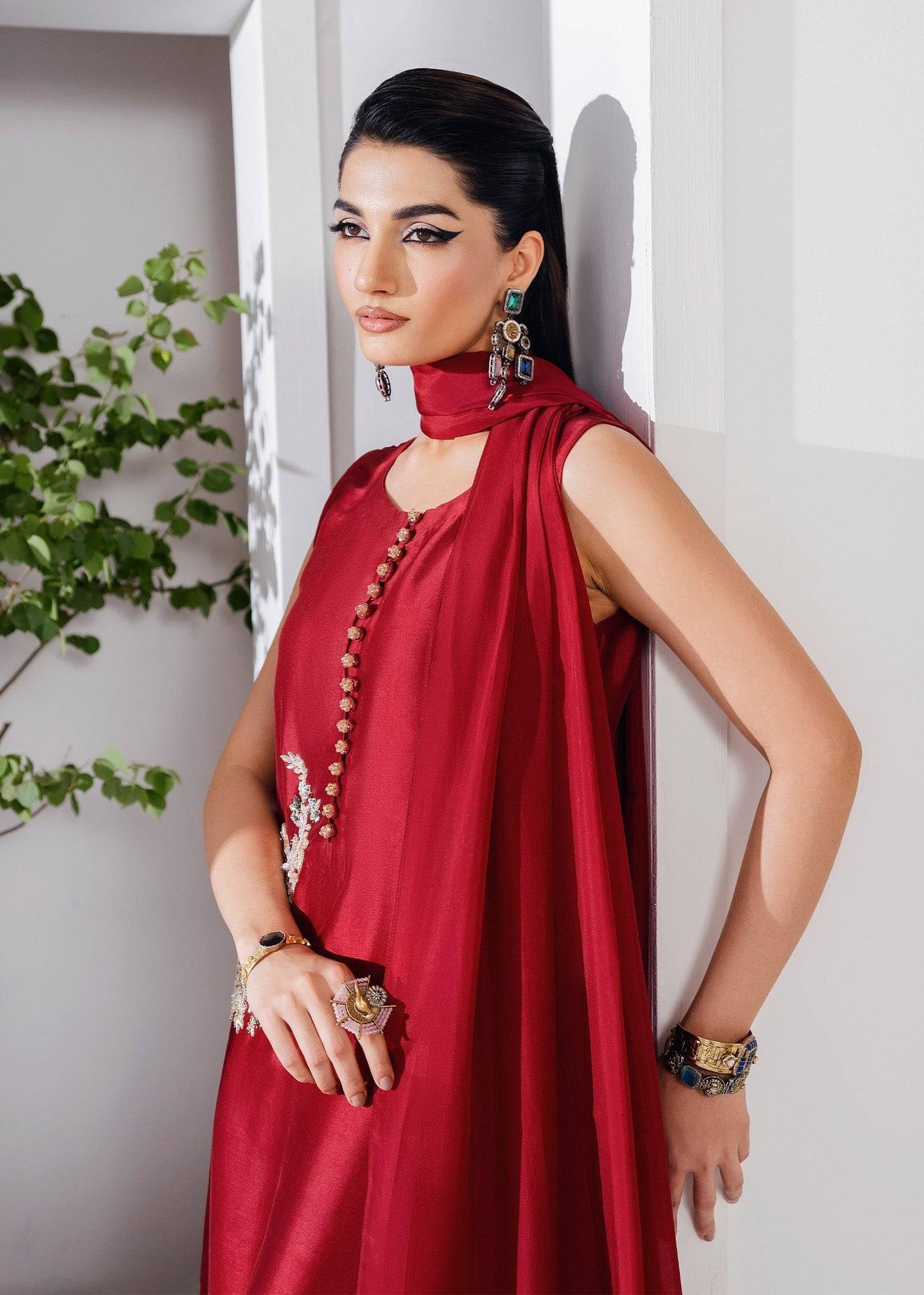 Mahum Asad | The Remix Edit | Pop by Maria Faisal - Registered Vendor of : Mahum Asad - type : Ladies Clothes - 100% original wedding dresses