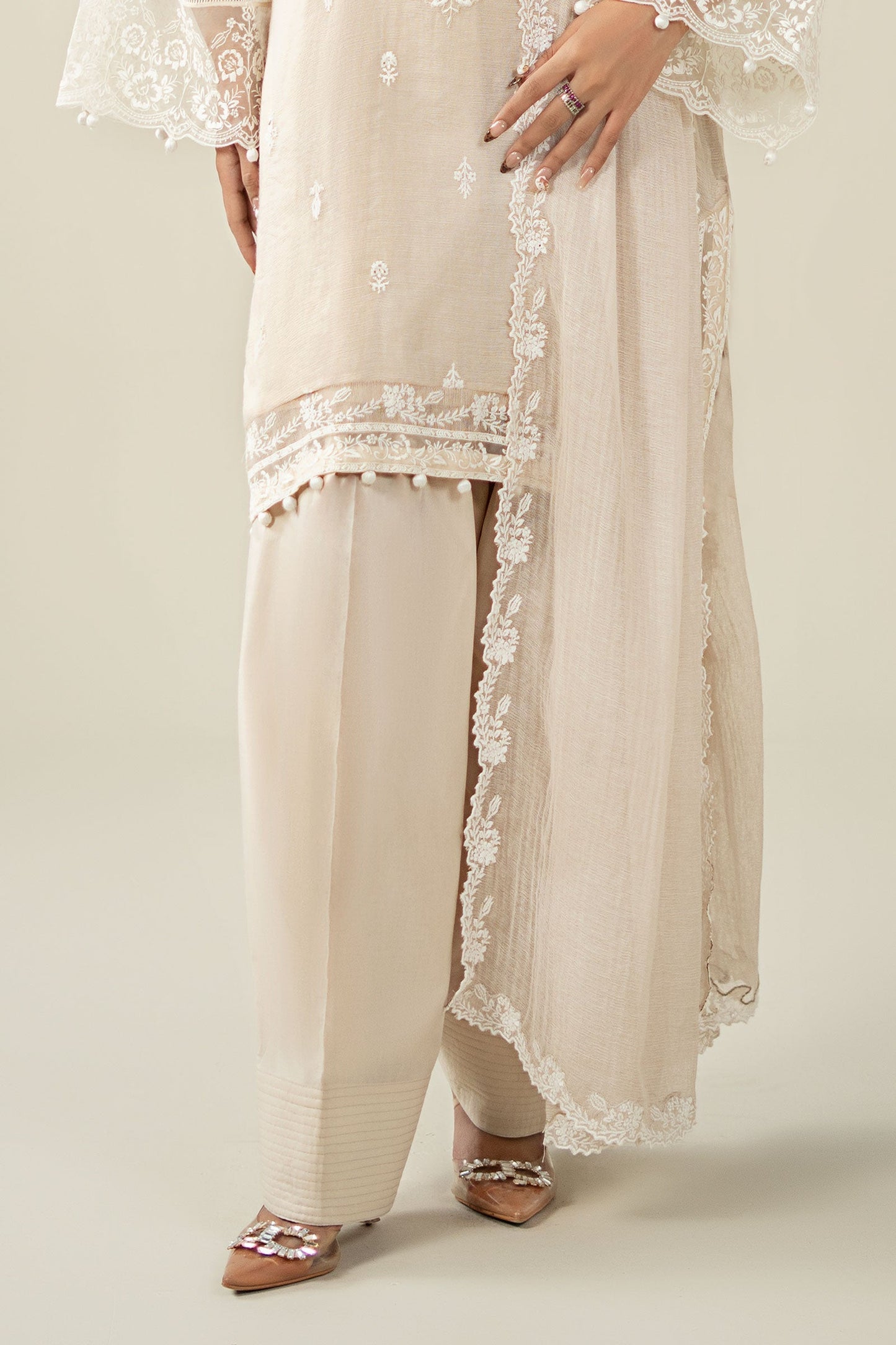 Maria B | Luxury Winter Pret 25 | DW-EA25-123-Off White - Ladies Clothes - Maria Faisal