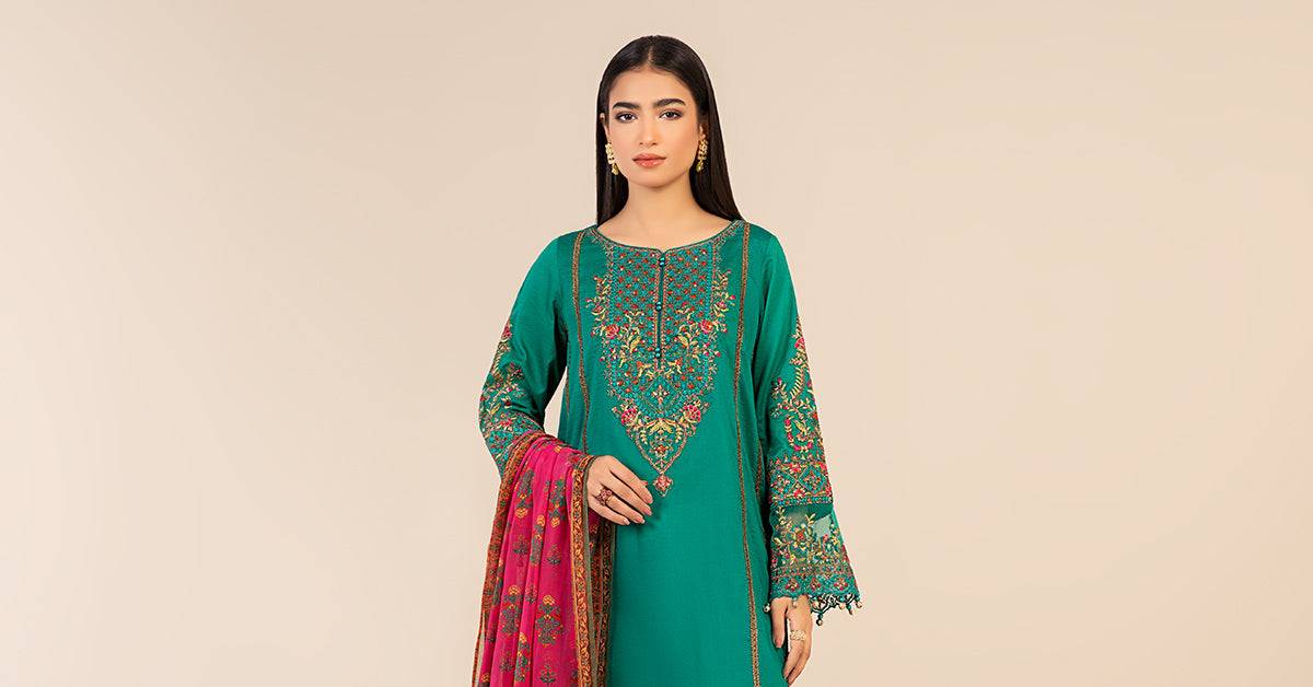 Maria B | Luxury Pret 25 | DW-EF25-06 by Maria Faisal - Registered Vendor of : Maria B - type : Ladies Clothes - 100% original wedding dresses