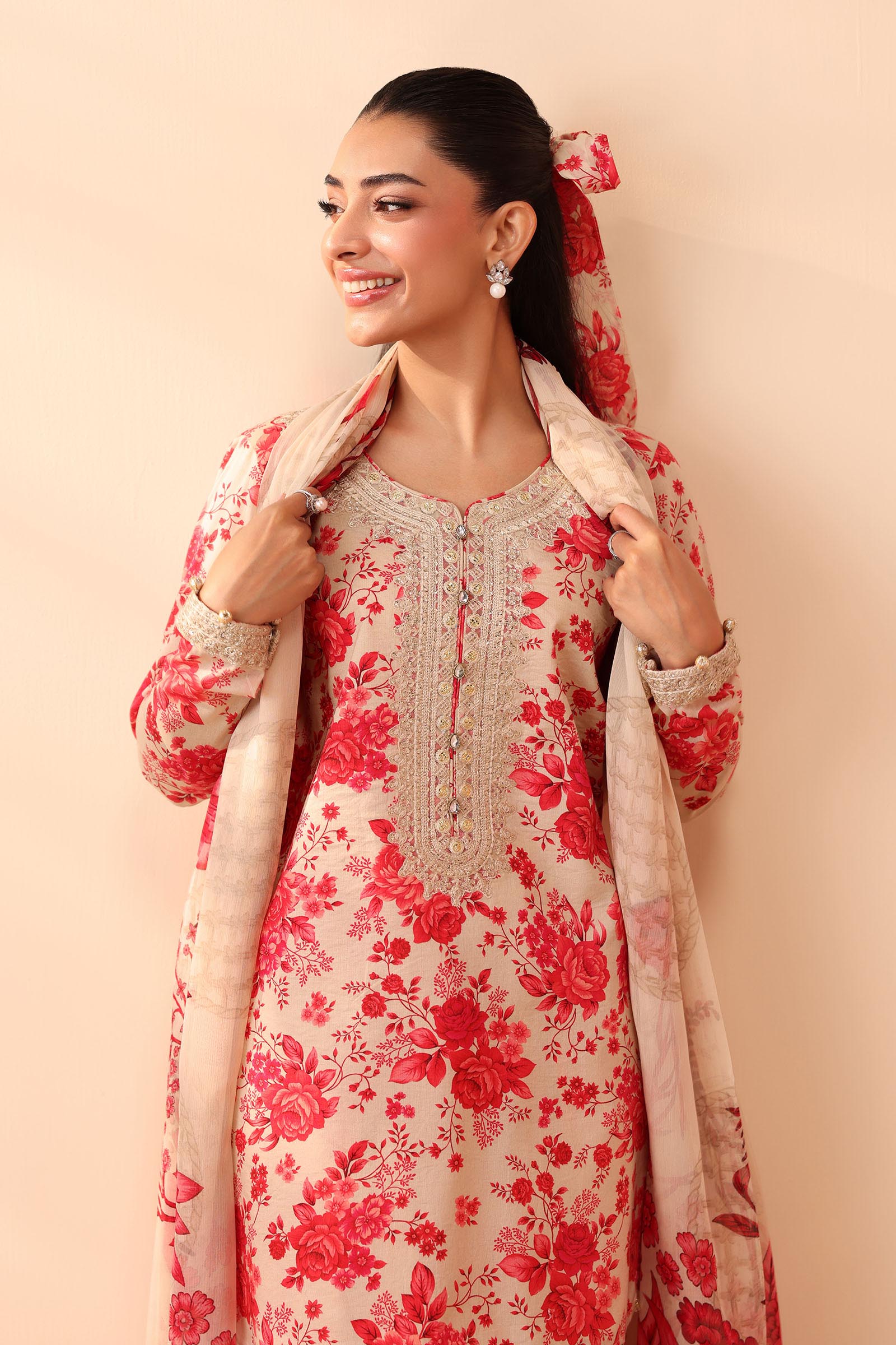 Maria B | Pre Fall Dresses | 3 Piece Embroidered Lawn Suit Pink - Ladies Clothes - Maria Faisal