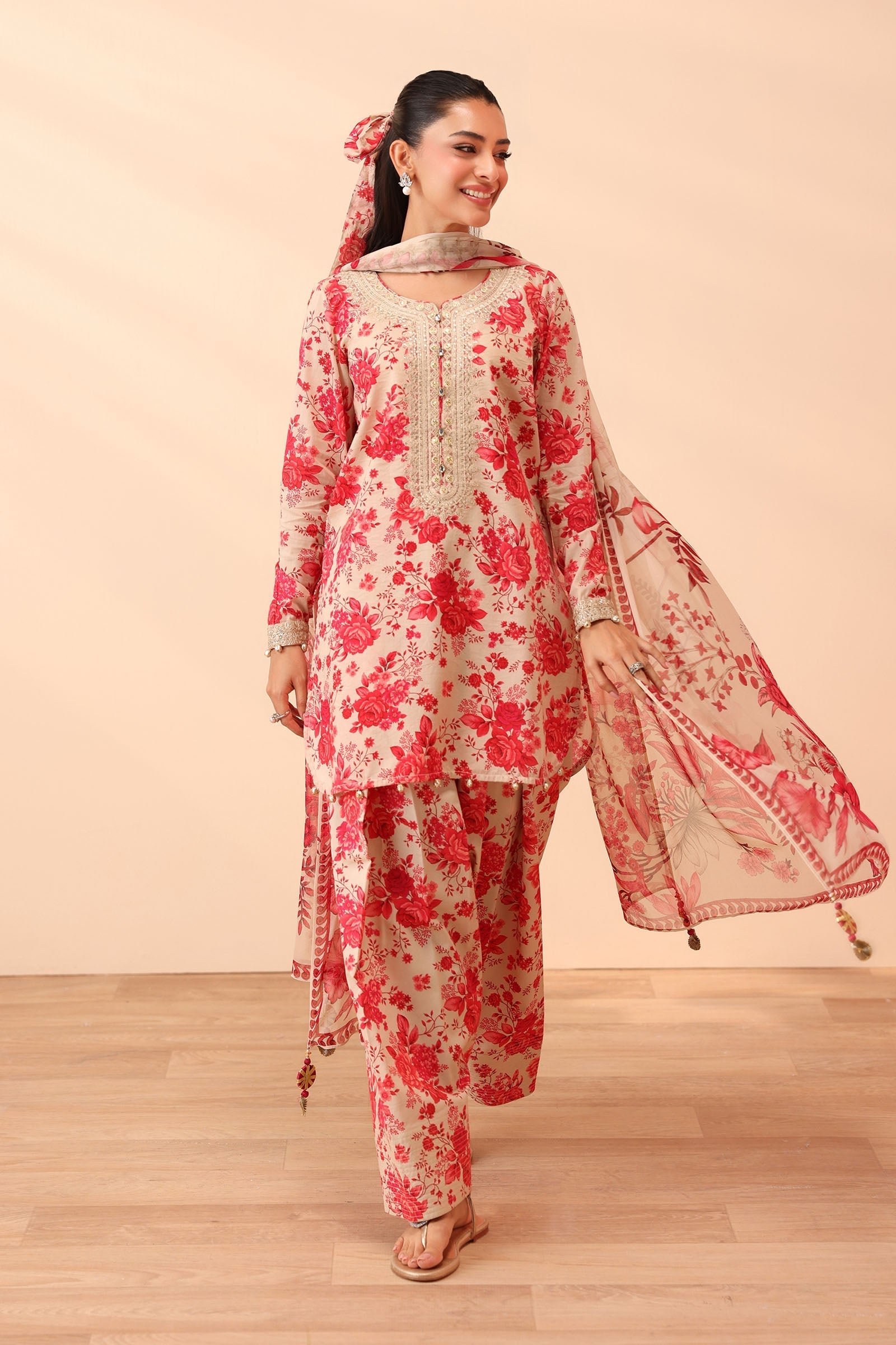 knee length dresses for ladies Maria B | Pre Fall Dresses | 3 Piece Embroidered Lawn Suit Pink