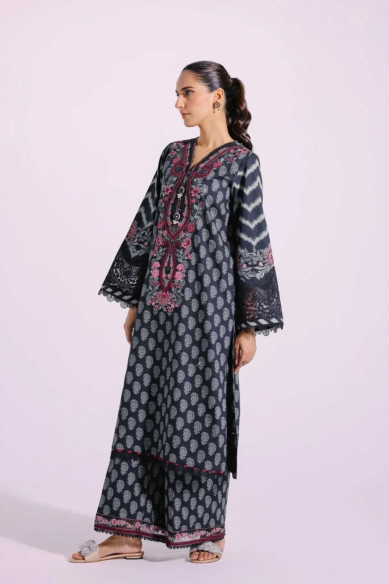 Ethnic | Rozana Collection SS 24 | E0412/203/902 - Ladies Clothes - Maria Faisal