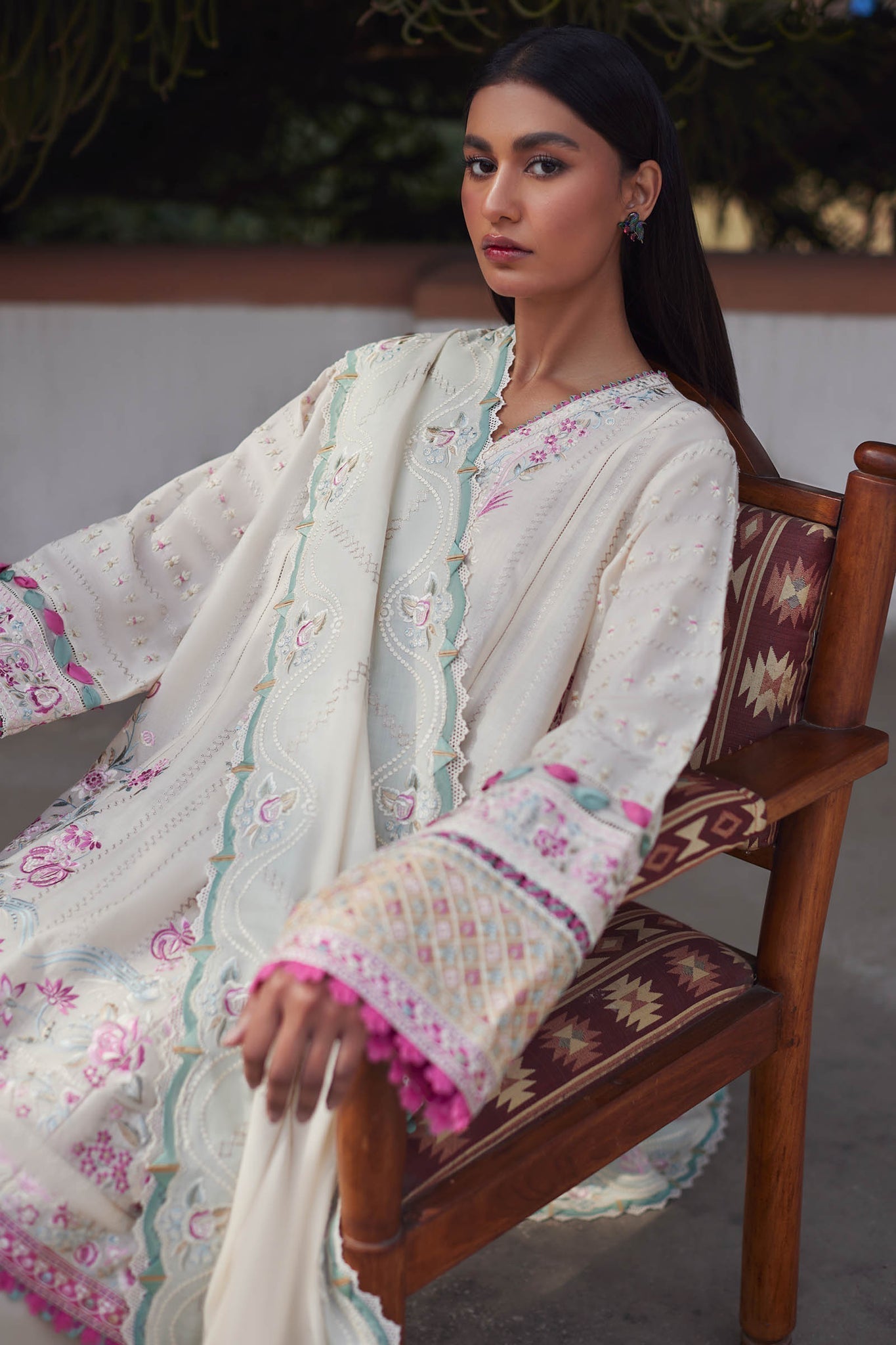 Elan | Lawn24 | AIRA (EL24-10 B) - Waniyas