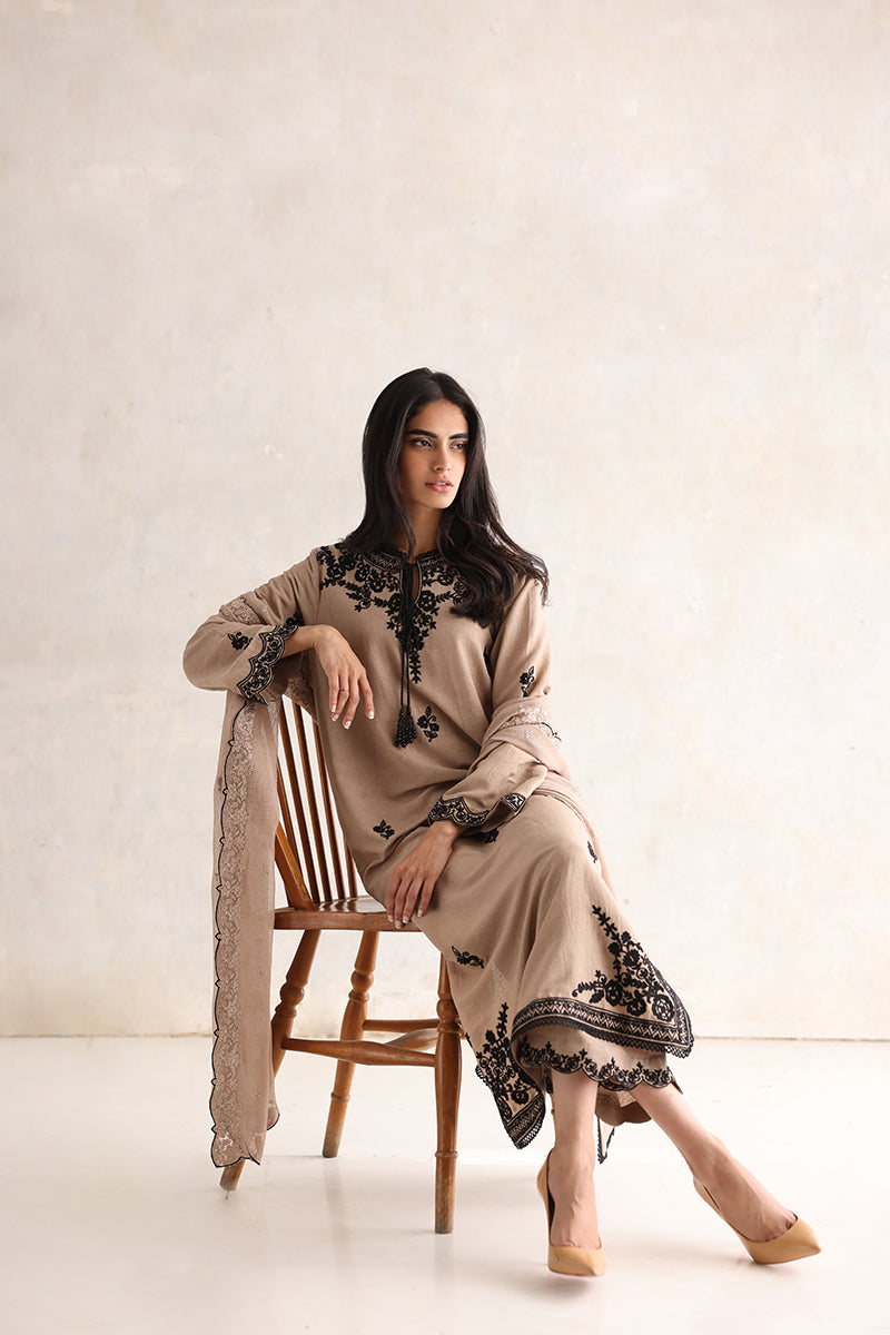 Sana Abbas | Luxury Pret | Emira - Ladies Clothes - Maria Faisal