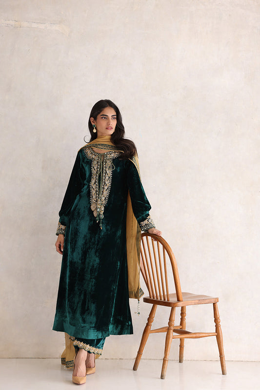 Sana Abbas | Velvet Formals | ESRA - Ladies Clothes - Maria Faisal