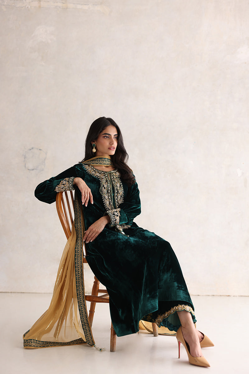 Sana Abbas | Luxury Pret | Esra - Ladies Clothes - Maria Faisal