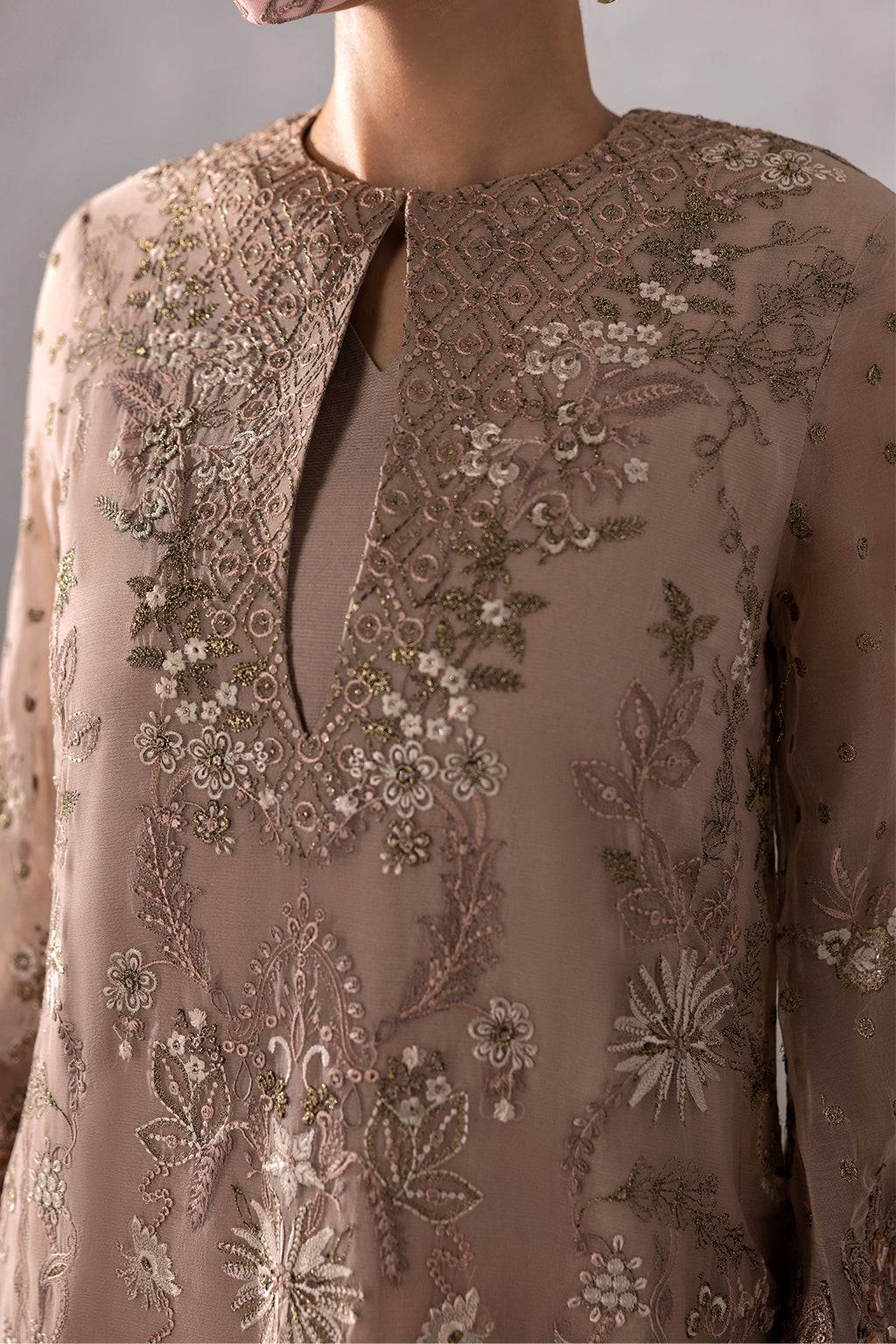 Flossie | Laconic Formals | FE - 910 by Maria Faisal - Registered Vendor of : Flossie - type : Ladies Clothes - 100% original wedding dresses