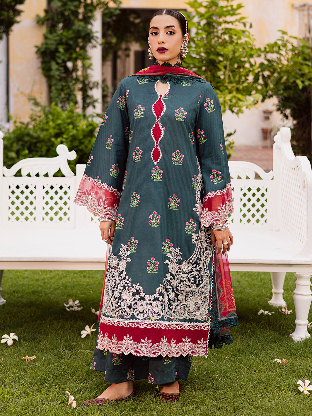 Mahnur | Gulzar Winter 25 | G - 08 - Ladies Clothes - Maria Faisal