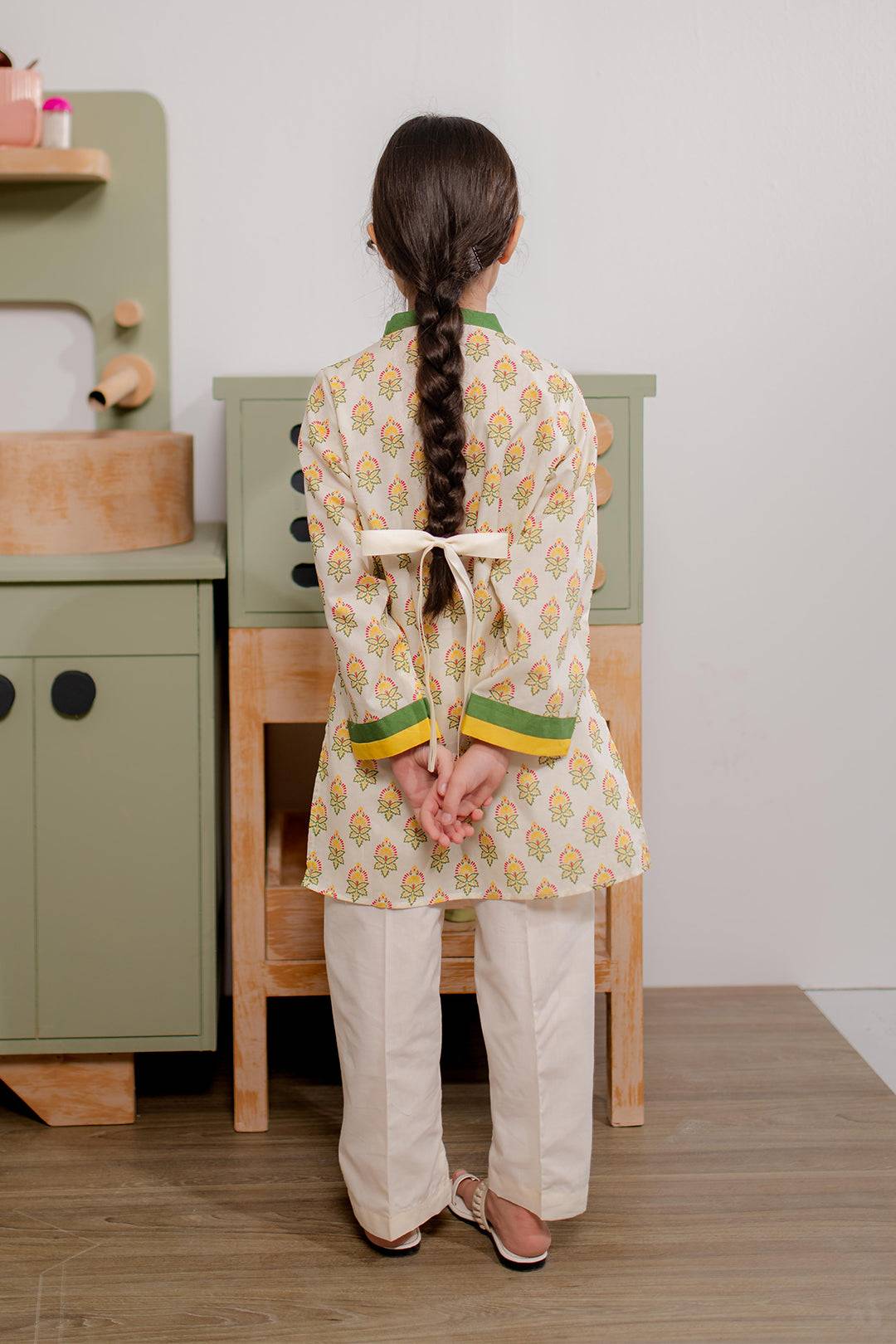 Zellbury Girls | 1 Piece Cambric | Kurta - 1650 by Maria Faisal - Registered Vendor of : Zellbury Girls - type : Kids Clothes - 100% original wedding dresses