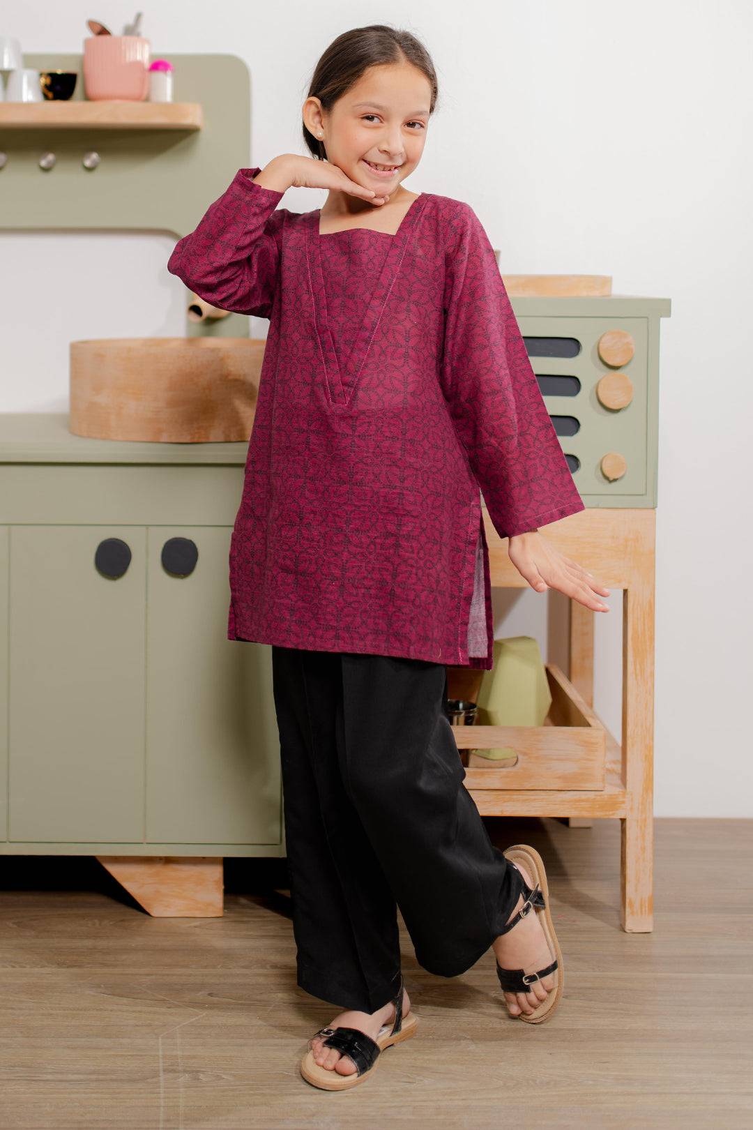 Zellbury Girls | 1 Piece Khaddar | Kurta - 1170 by Maria Faisal - Registered Vendor of : Zellbury Girls - type : Kids Clothes - 100% original wedding dresses