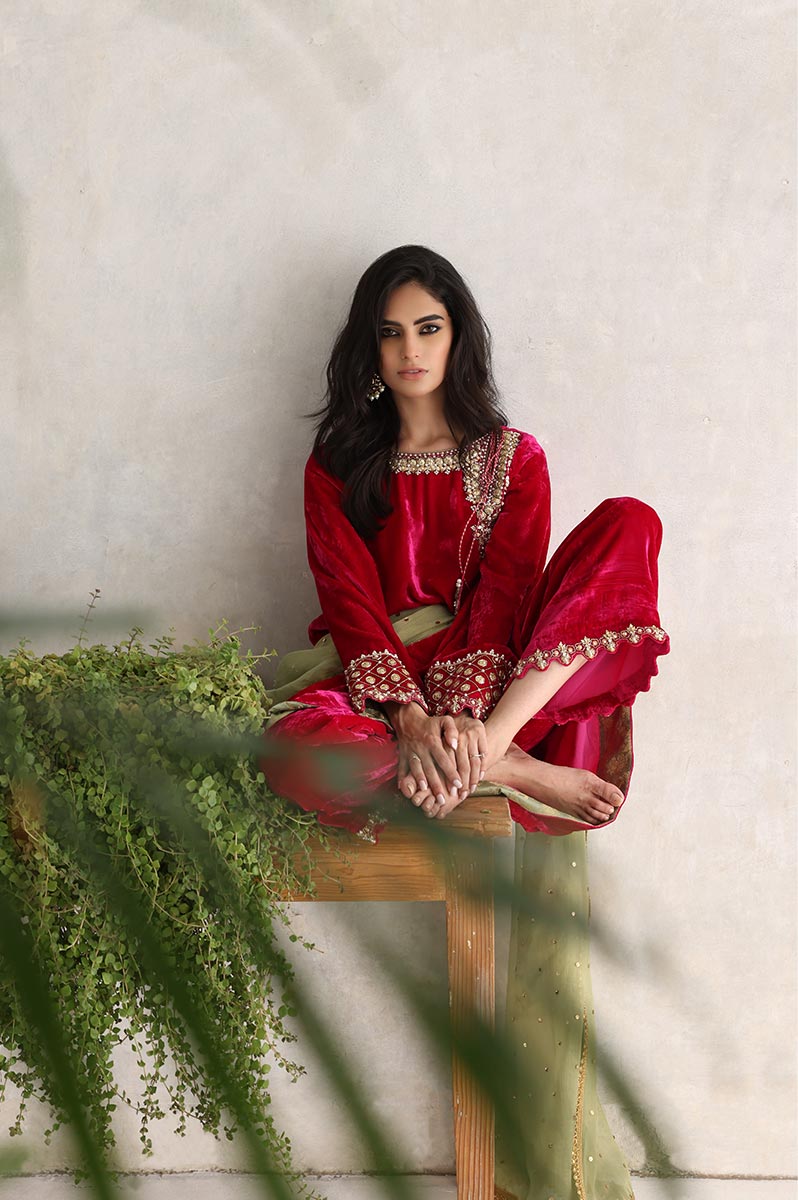 Sana Abbas | Velvet Formals | GULAAL - Ladies Clothes - Maria Faisal