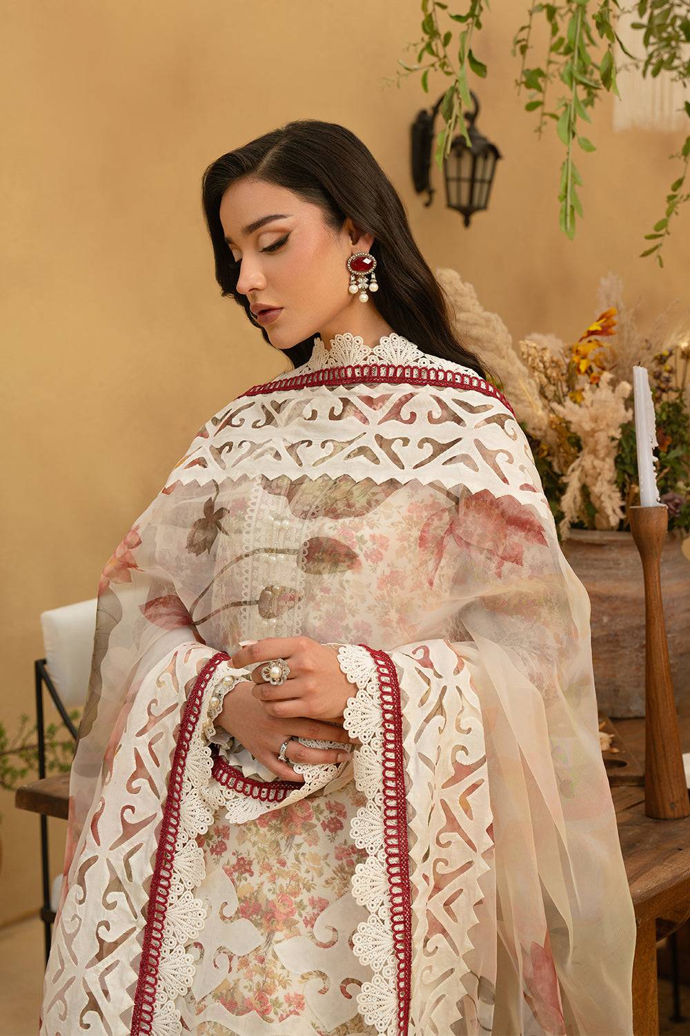 Saira Rizwan | Luxury Lawn 25 | MAYA-SRL25-06 by Maria Faisal - Registered Vendor of : Saira Rizwan - type : Ladies Clothes - 100% original wedding dresses