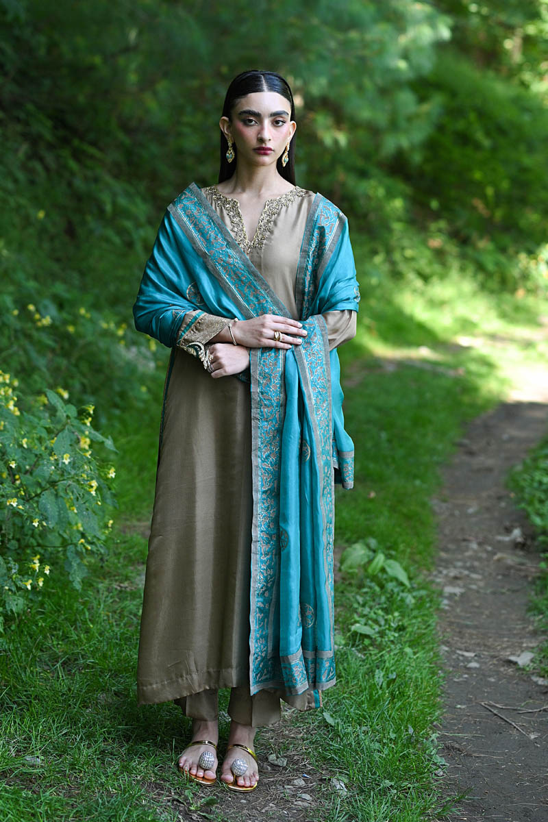 Hue Pret | Farasha Luxury Pret | Azeena - Ladies Clothes - Maria Faisal