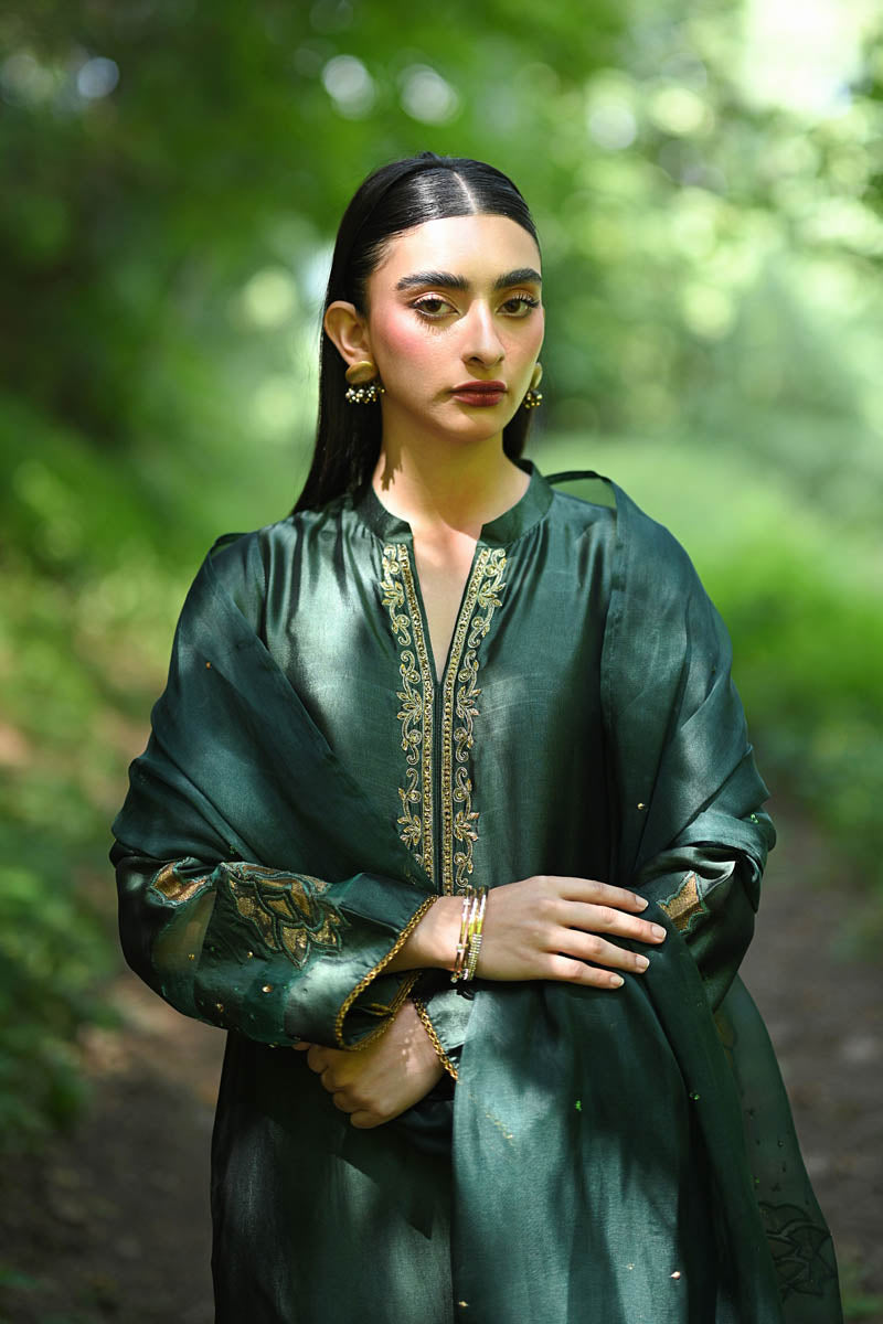 Hue Pret | Farasha Luxury Pret | Nadine - Ladies Clothes - Maria Faisal