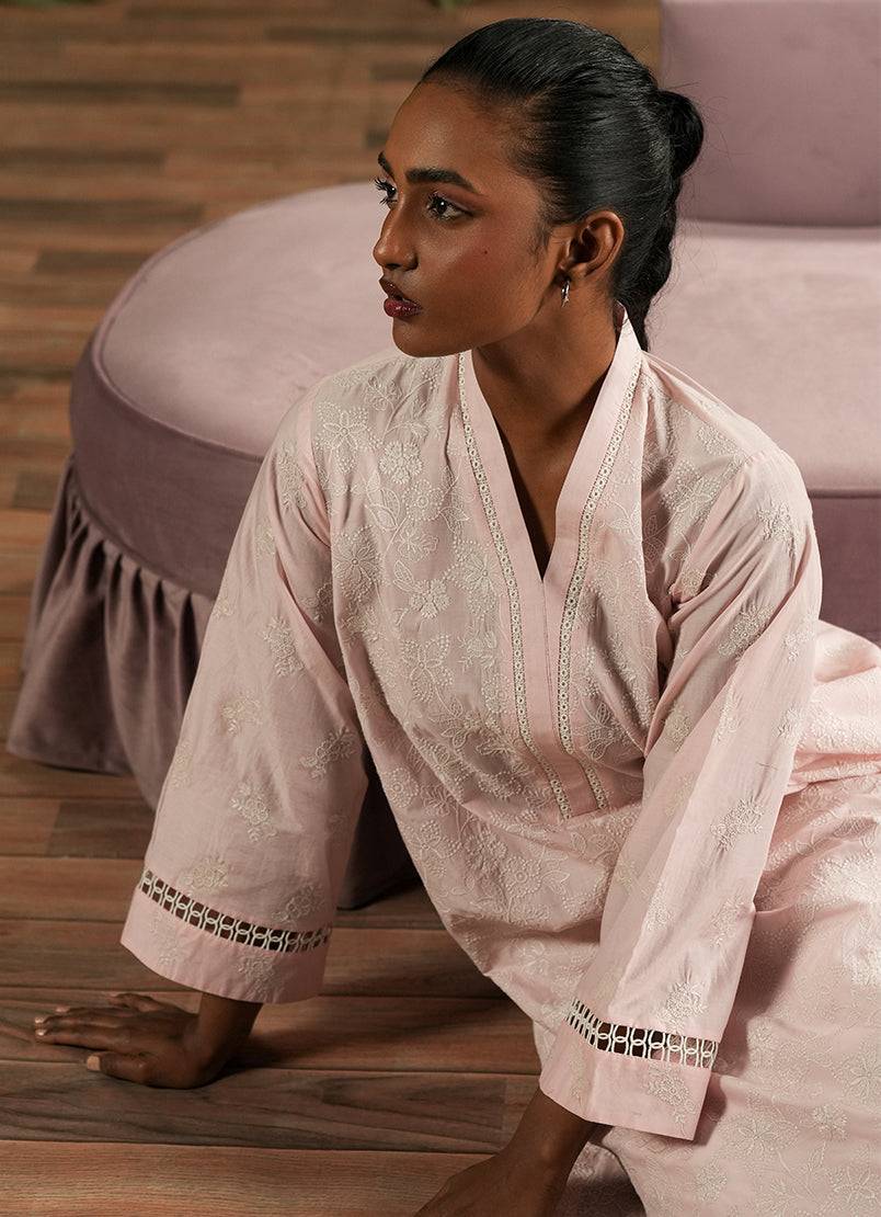 Image | Spring the Tea | ICSE-213905-12417 by Maria Faisal - Registered Vendor of : Image - type : Ladies Clothes - 100% original wedding dresses