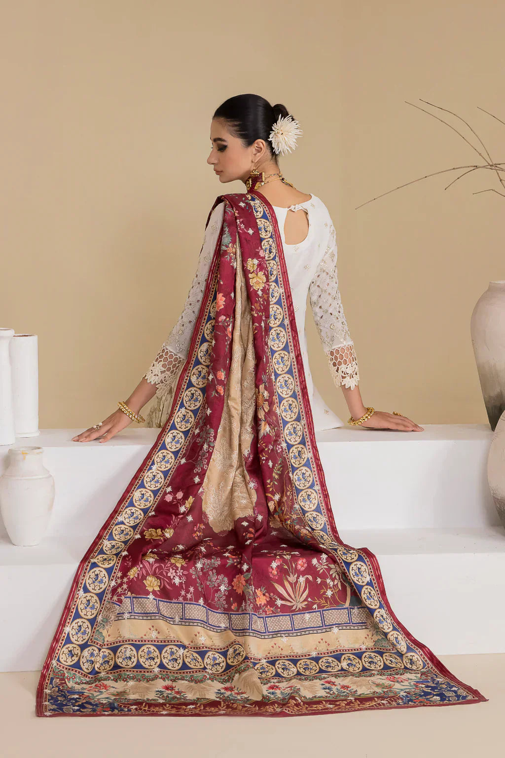 Iznik | Chinnon Chiffon | CC-24 BIANCA - Ladies Clothes - Maria Faisal