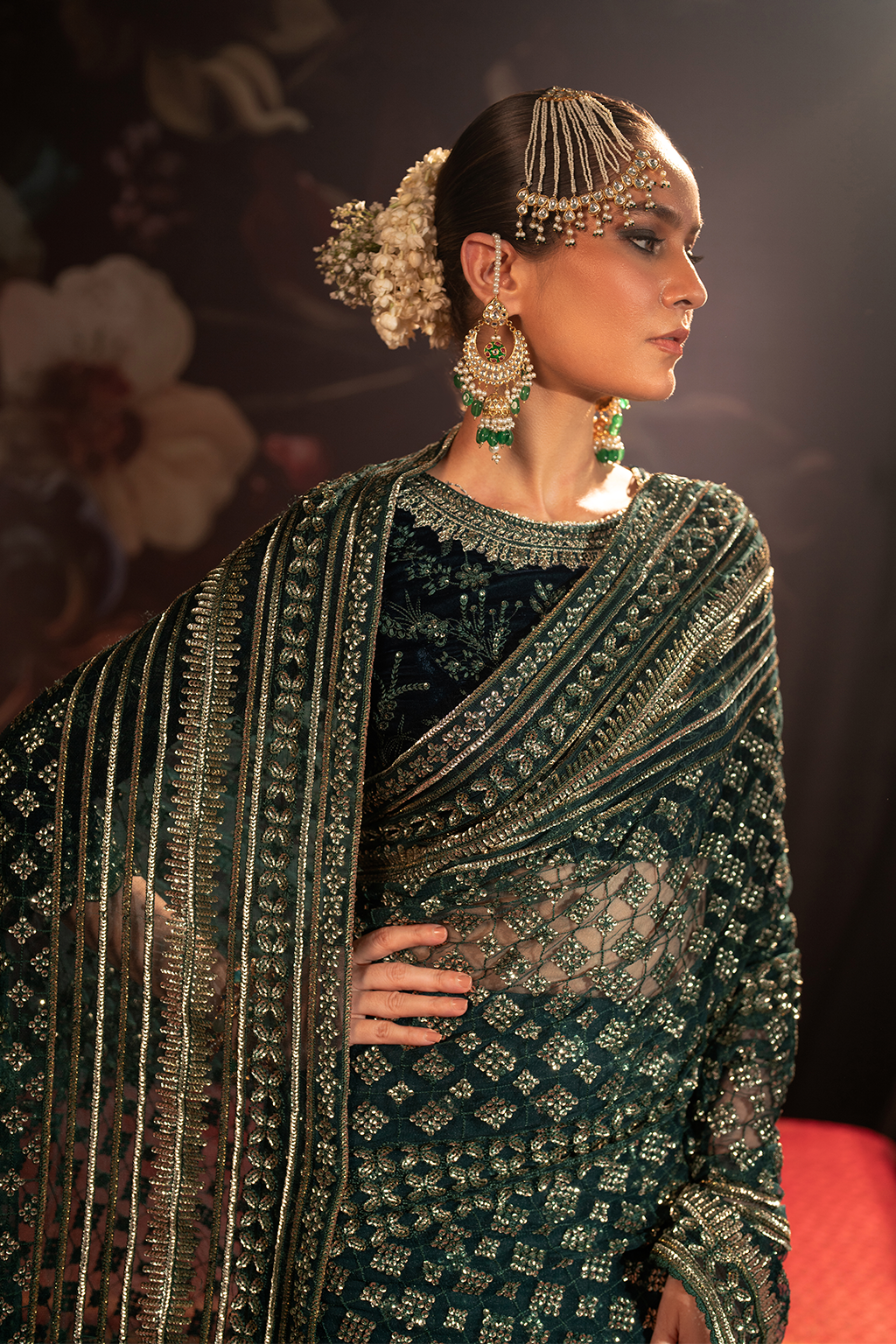 Iznik | Exclusive Velvet | IV-46 - Ladies Clothes - Maria Faisal