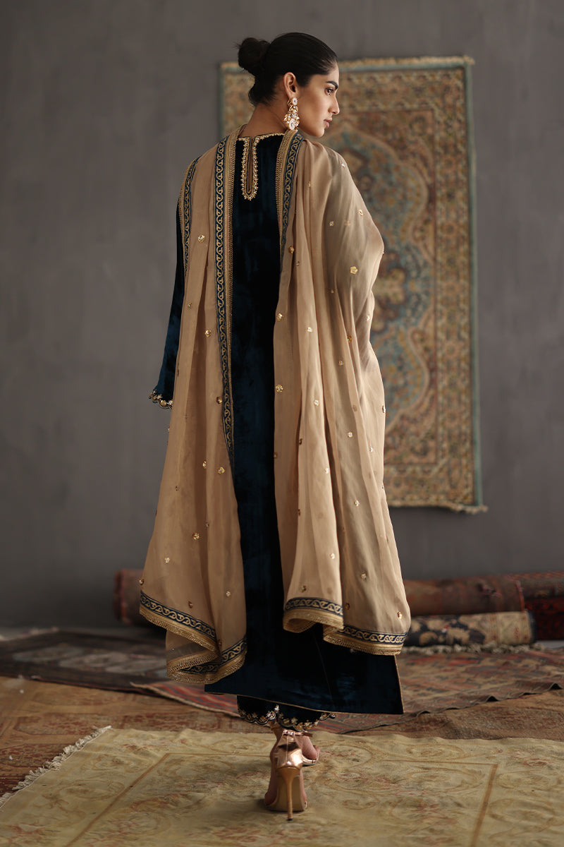 Sana Abbas | Velvet Formals | JOLINE - Ladies Clothes - Maria Faisal