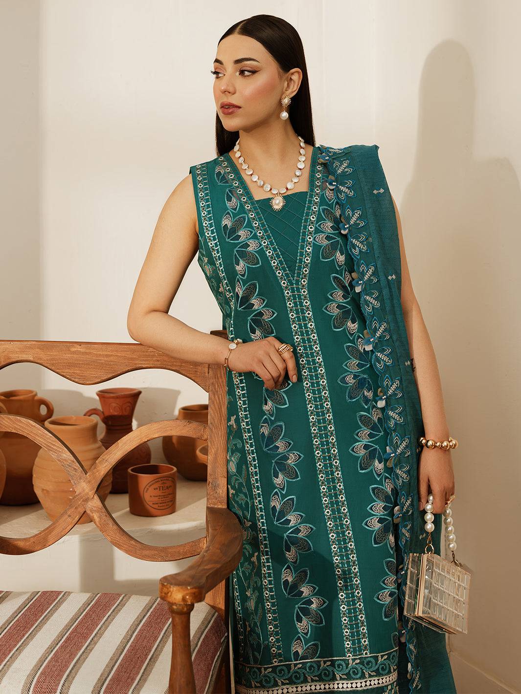 Mahnur | Florence Luxury Lawn 25 | LANA by Maria Faisal - Registered Vendor of : Mahnur - type : Ladies Clothes - 100% original wedding dresses