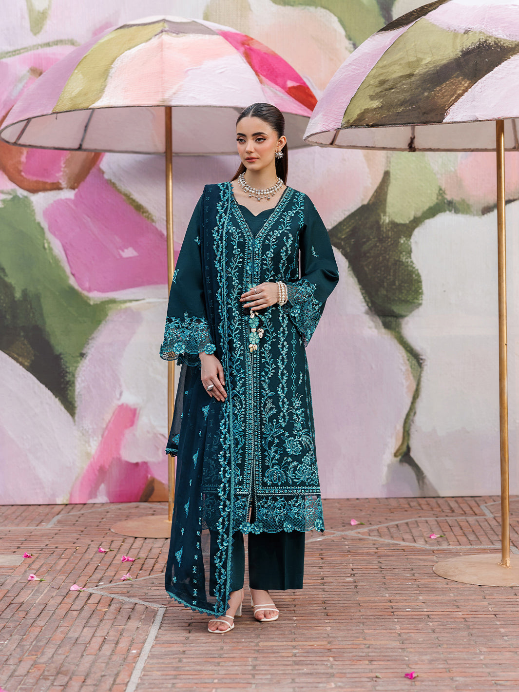 Mahnur | Morbagh Luxury Lawn 26 | M-04 - Luxury Dress - available at Maria Faisal in UK and USA.