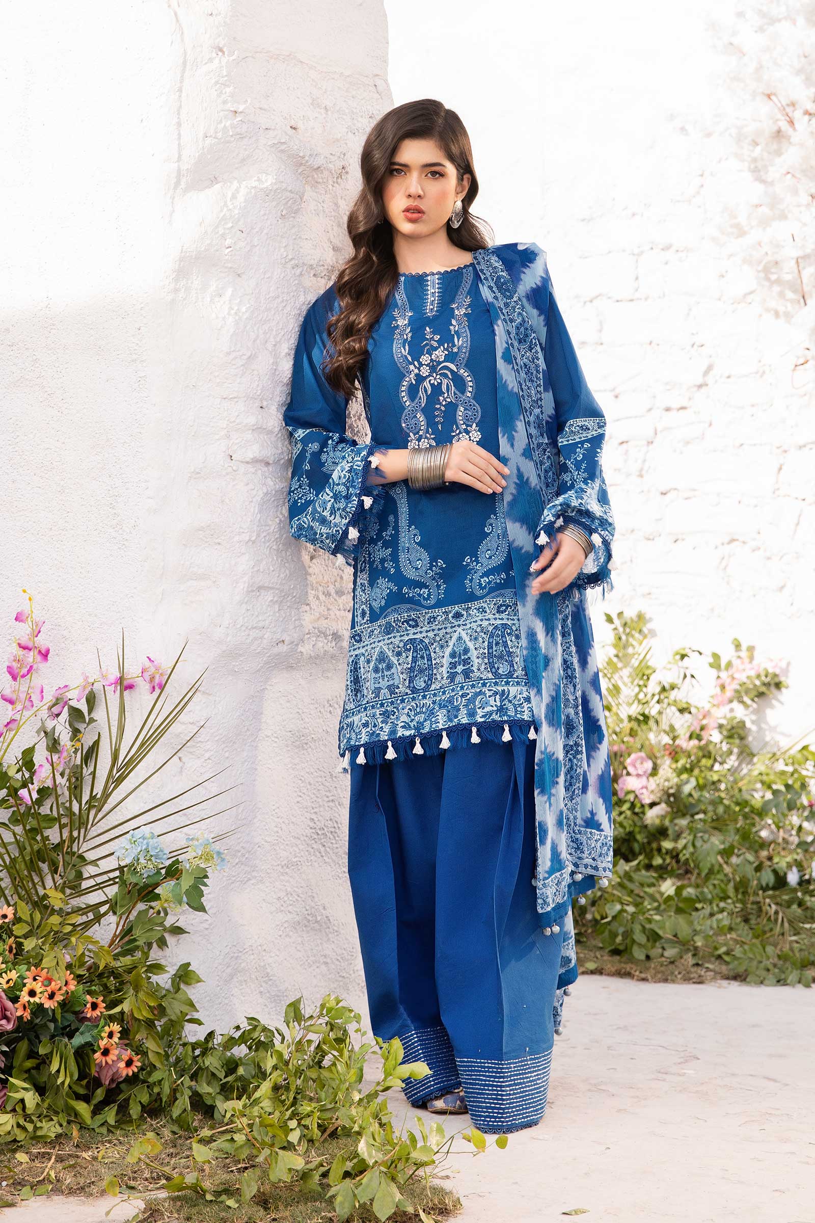 Maria B | M Basic Summer Lawn 25 | MB-CUS25-703B by Maria Faisal - Registered Vendor of : Maria B - type : Ladies Clothes - 100% original wedding dresses
