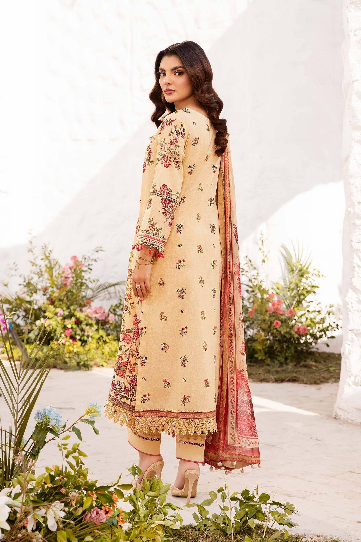 Maria B | M Basic Summer Lawn 25 | MB-CUS25-705A by Maria Faisal - Registered Vendor of : Maria B - type : Ladies Clothes - 100% original wedding dresses