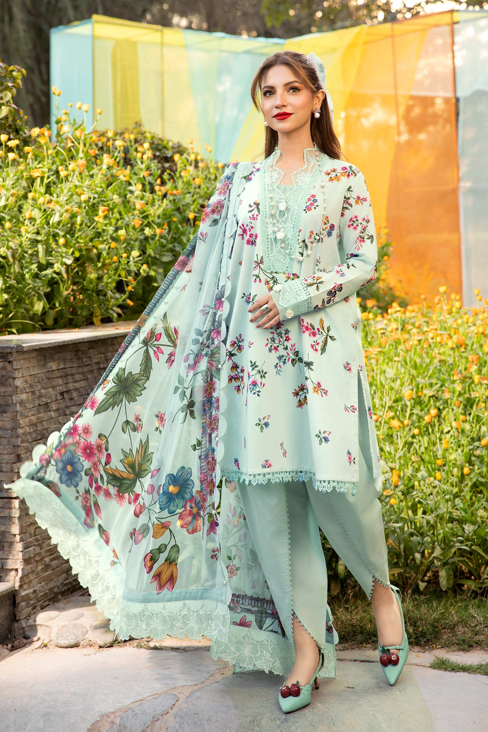 Maria B | M Basic Summer Lawn 25 | MB-CUS25-709B by Maria Faisal - Registered Vendor of : Maria B - type : Ladies Clothes - 100% original wedding dresses