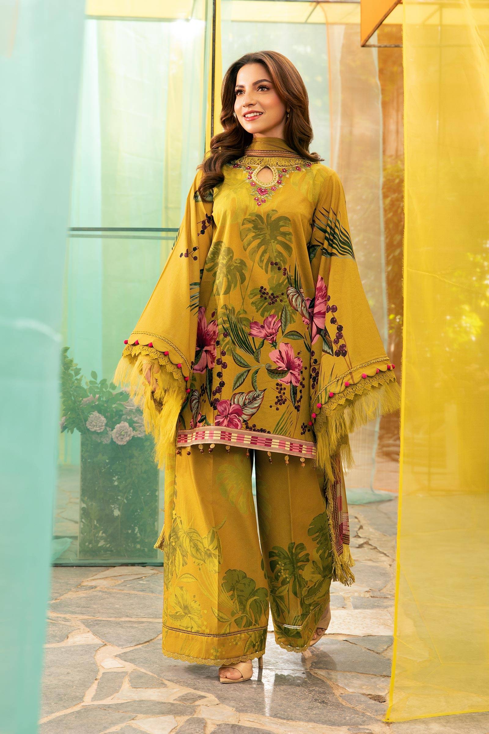 Maria B | M Basic Summer Lawn 25 | MB-CUS25-710A by Maria Faisal - Registered Vendor of : Maria B - type : Ladies Clothes - 100% original wedding dresses