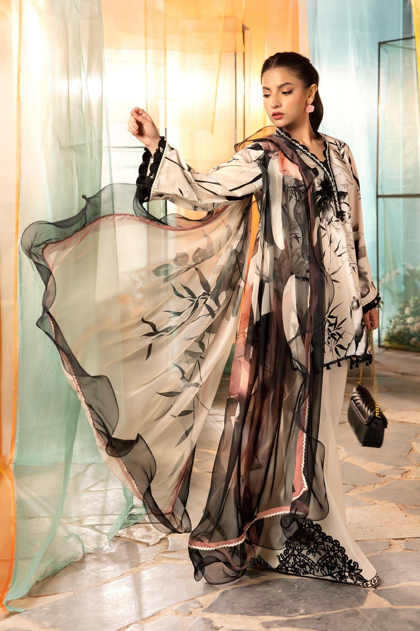 Maria B | M Basic Summer Lawn 25 | MB-CUS25-713B by Maria Faisal - Registered Vendor of : Maria B - type : Ladies Clothes - 100% original wedding dresses