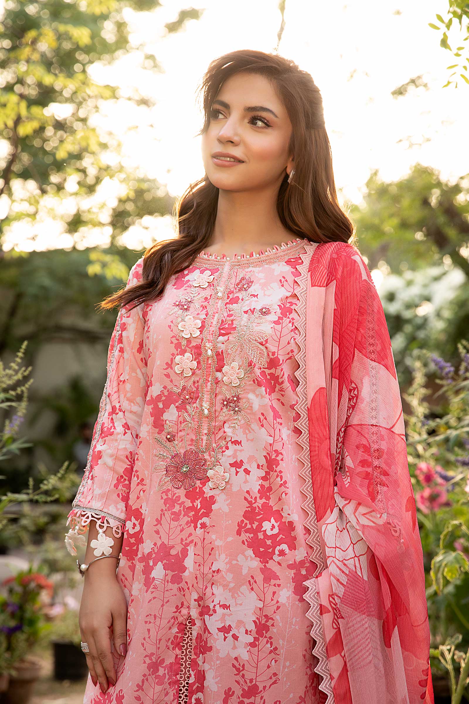 Maria B | Eid Basic Lawn | MB-CUS25-910B by Maria Faisal - Registered Vendor of : Maria B - type : Ladies Clothes - 100% original wedding dresses