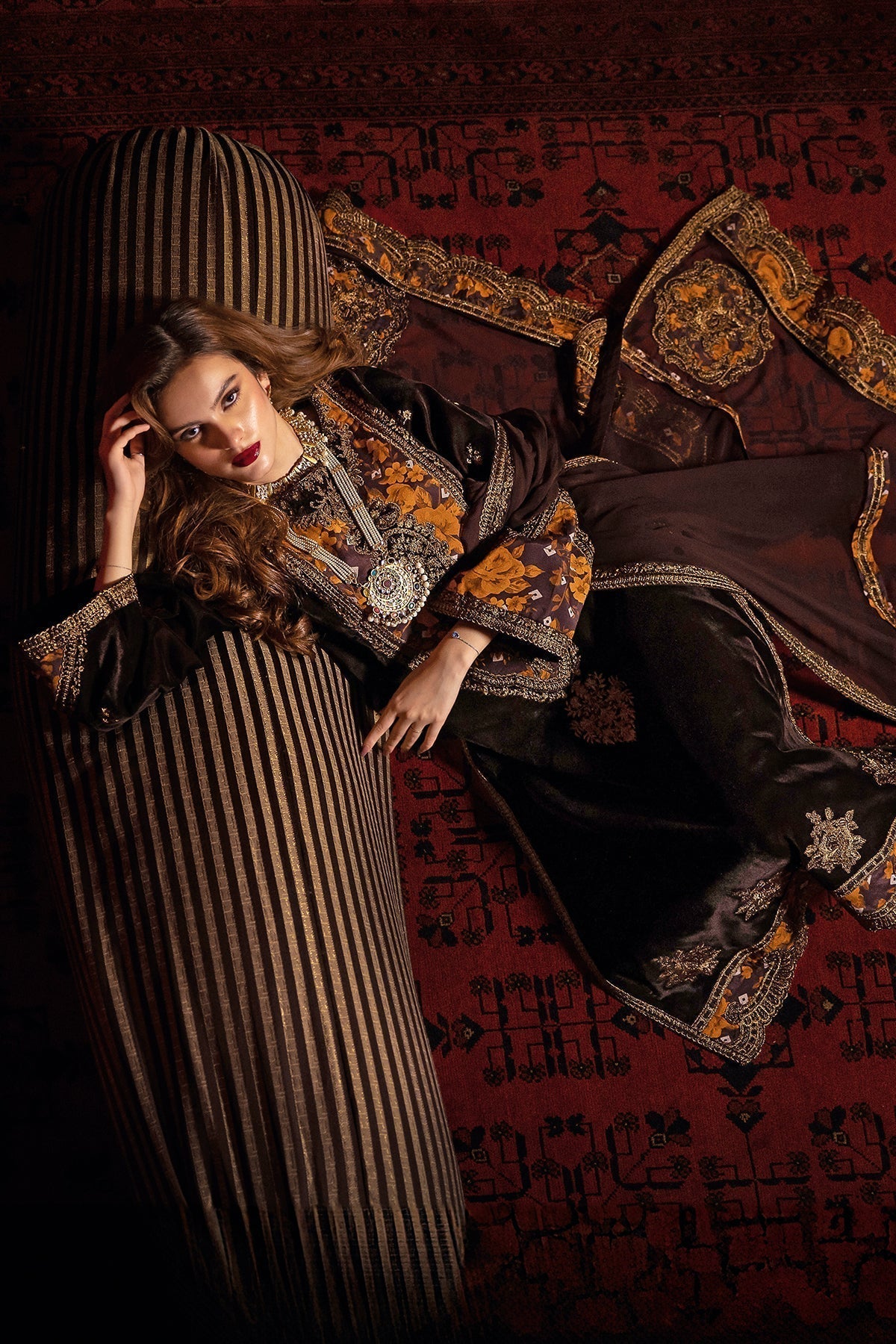 Charizma | Signora Velvet | Velvet CVT4-05 - Ladies Clothes - Maria Faisal