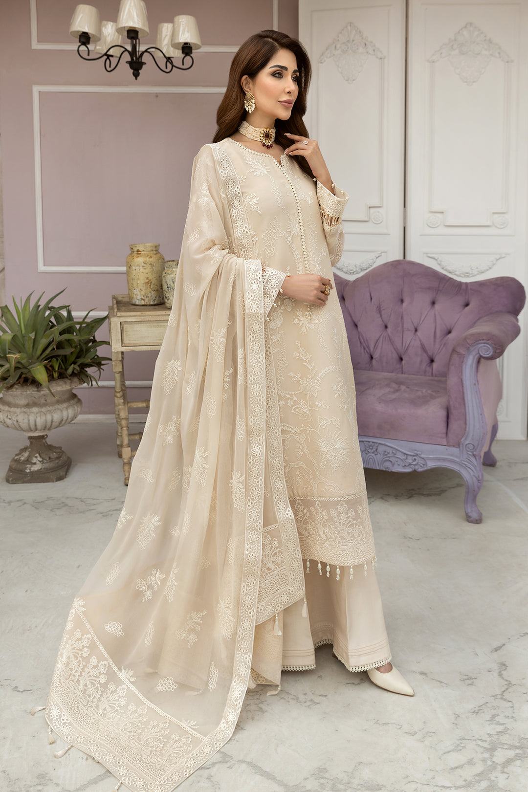 Alizeh | Formal Collection | Motiya - Designer Dress with Intricate embroidery and embellishments. Shop elegent wedding dress at Maria Faisal.