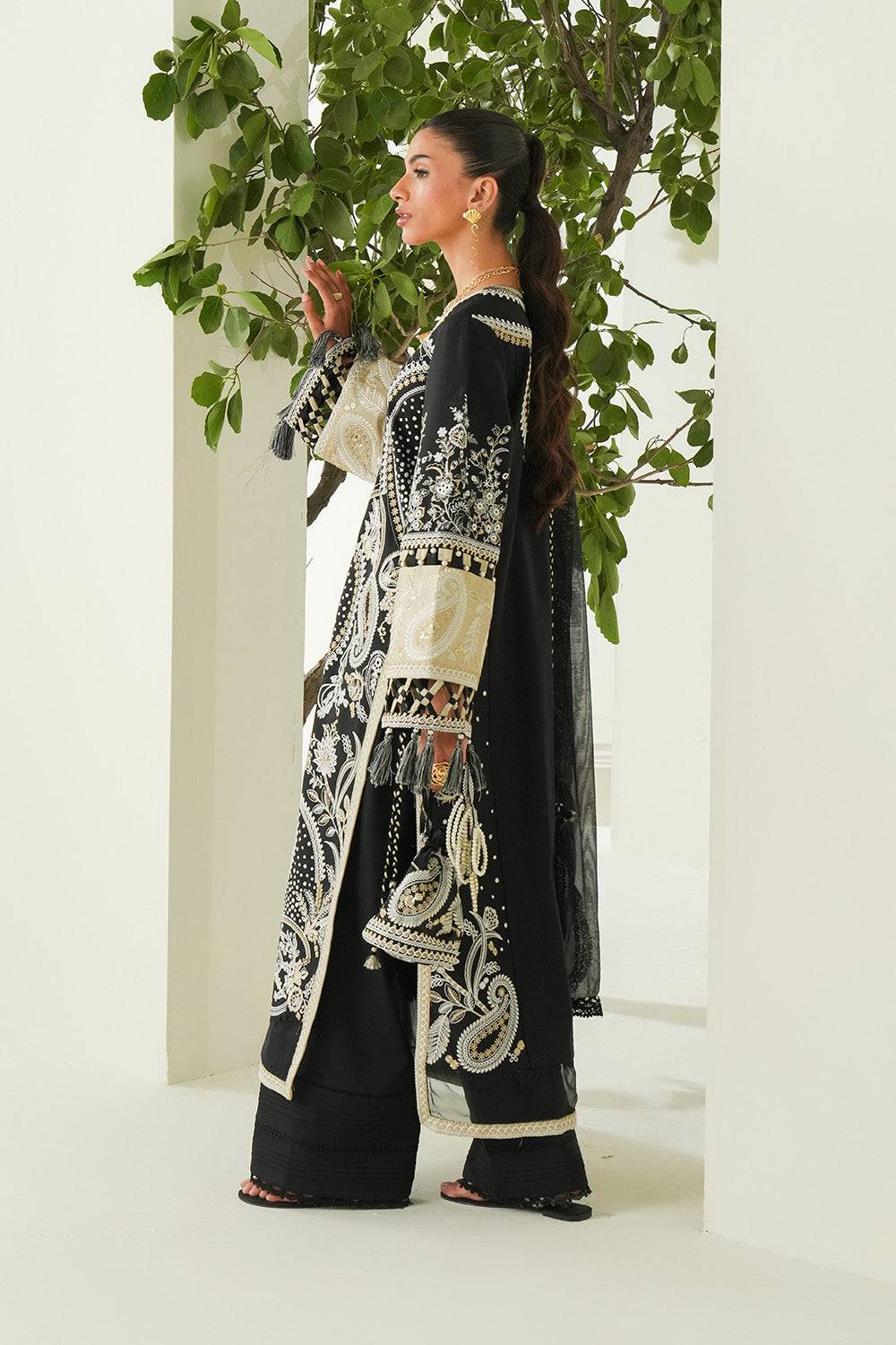 Maryum N Maria | Soiree Lawn |Mirage by Maria Faisal - Registered Vendor of : Maryam N Maria - type : Ladies Clothes - 100% original wedding dresses